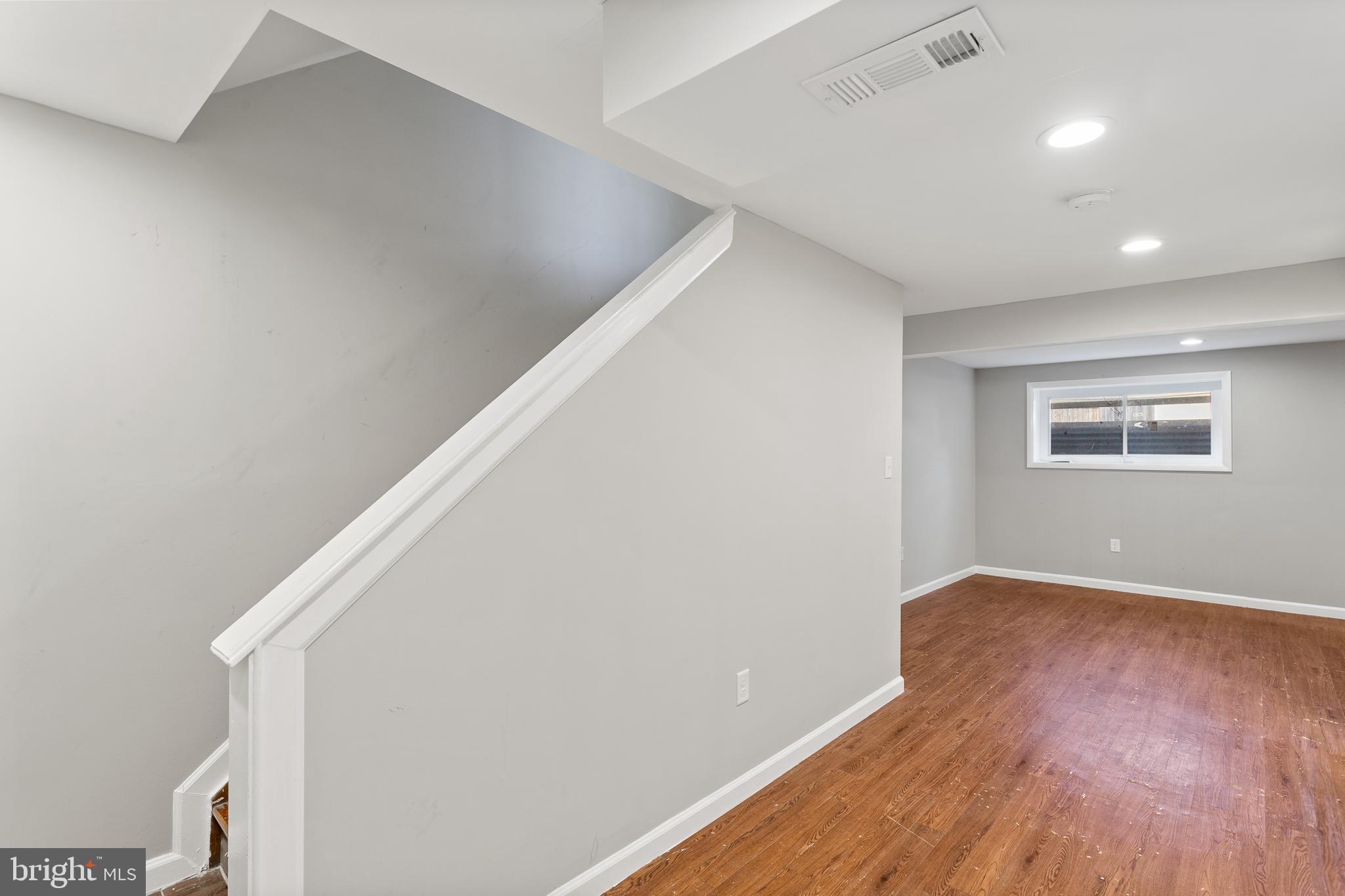 SPRING MEADOWS CONDO - Residential