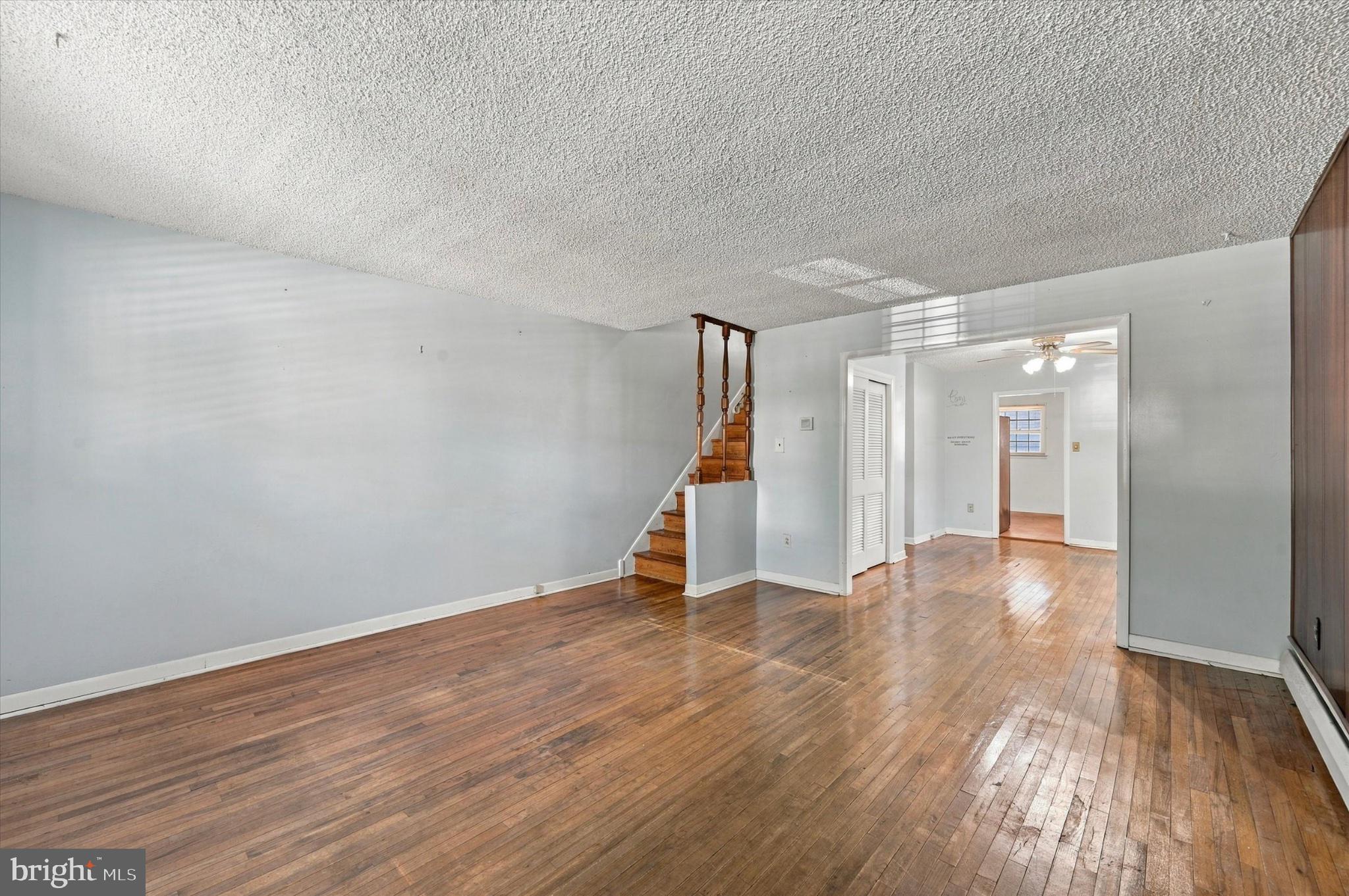 306 COLLINGDALE AVENUE