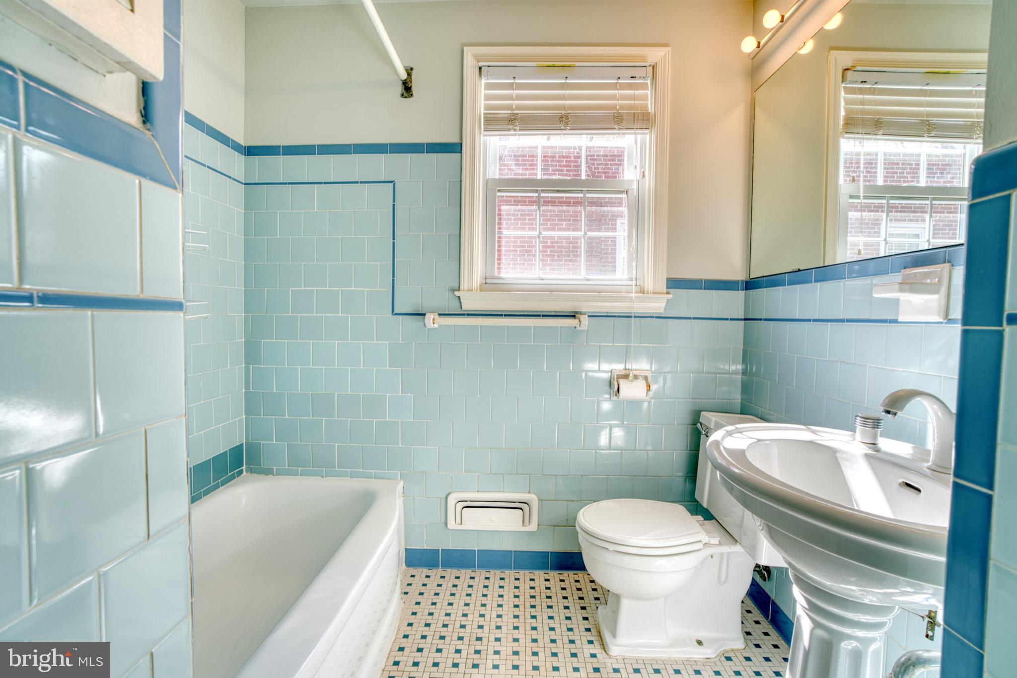 BRIDLEWOOD - Residential