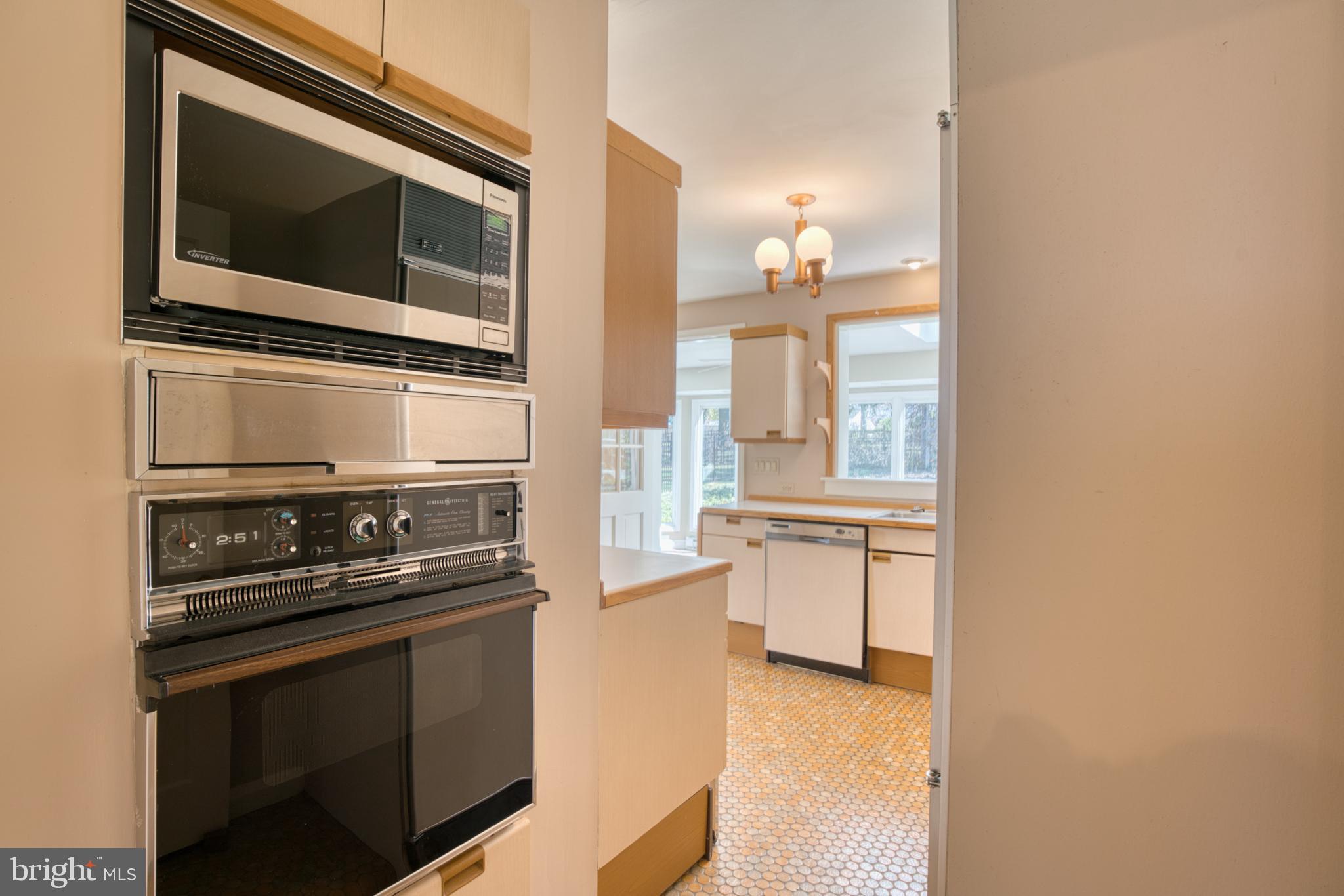 BRIDLEWOOD - Residential