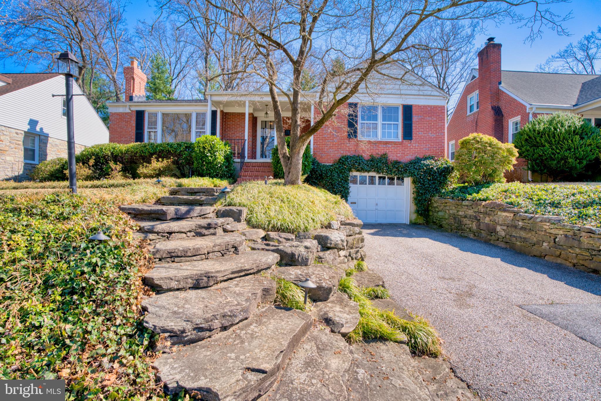 BRIDLEWOOD - Residential