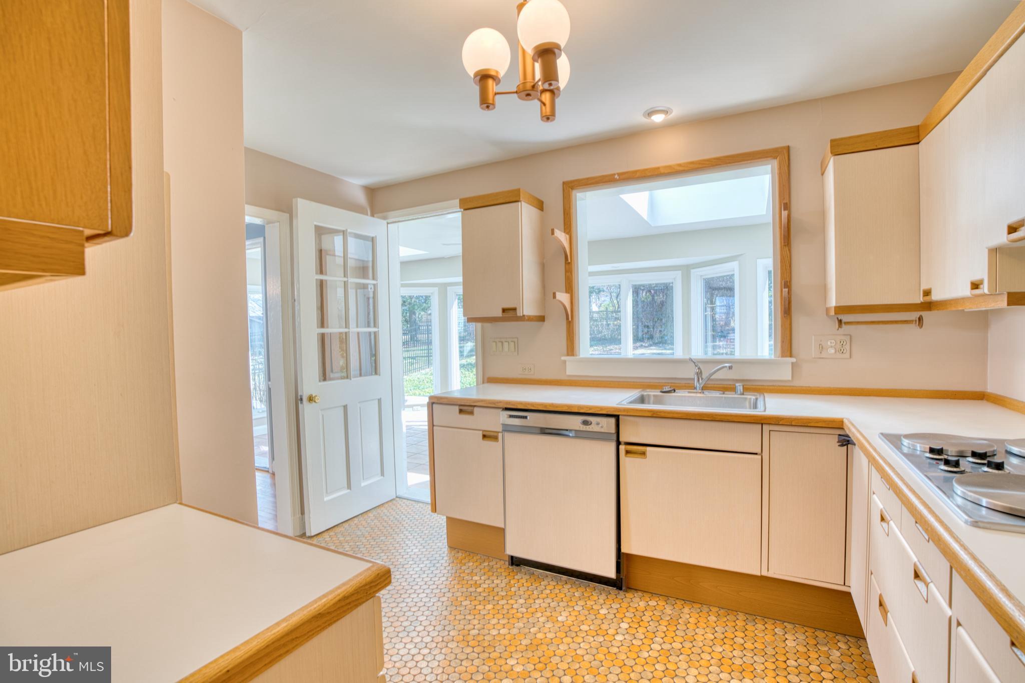 BRIDLEWOOD - Residential