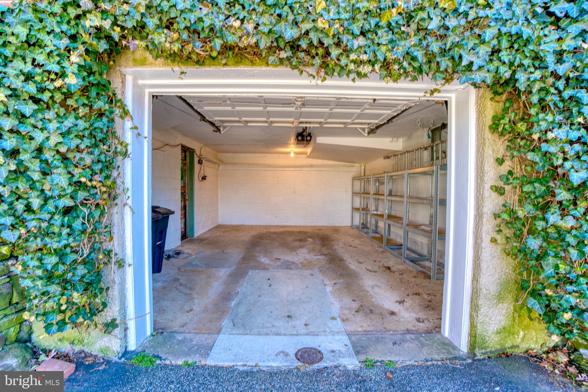 BRIDLEWOOD - Residential