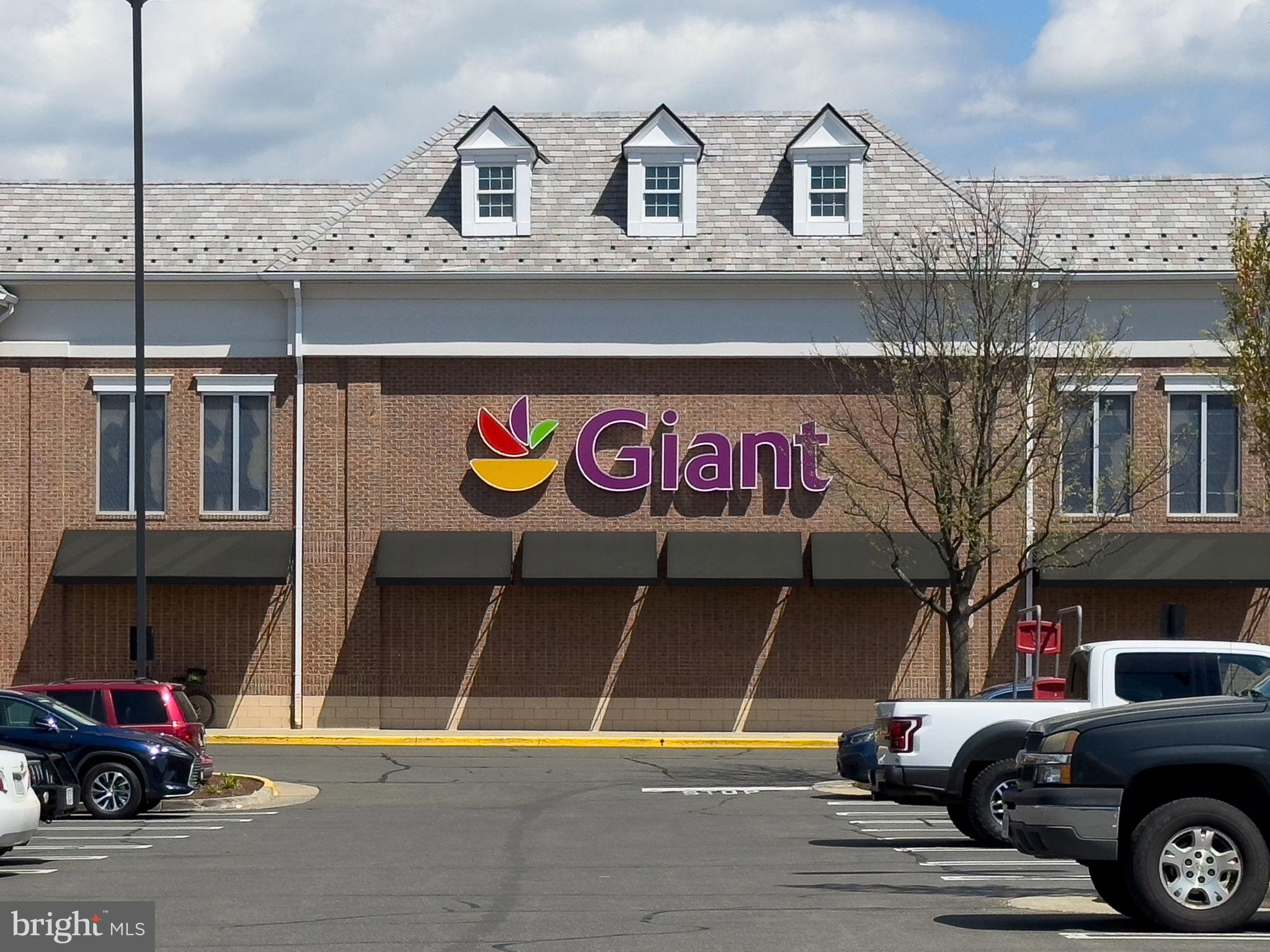 DOMINION VALLEY COUNTRY CLUB - Residential