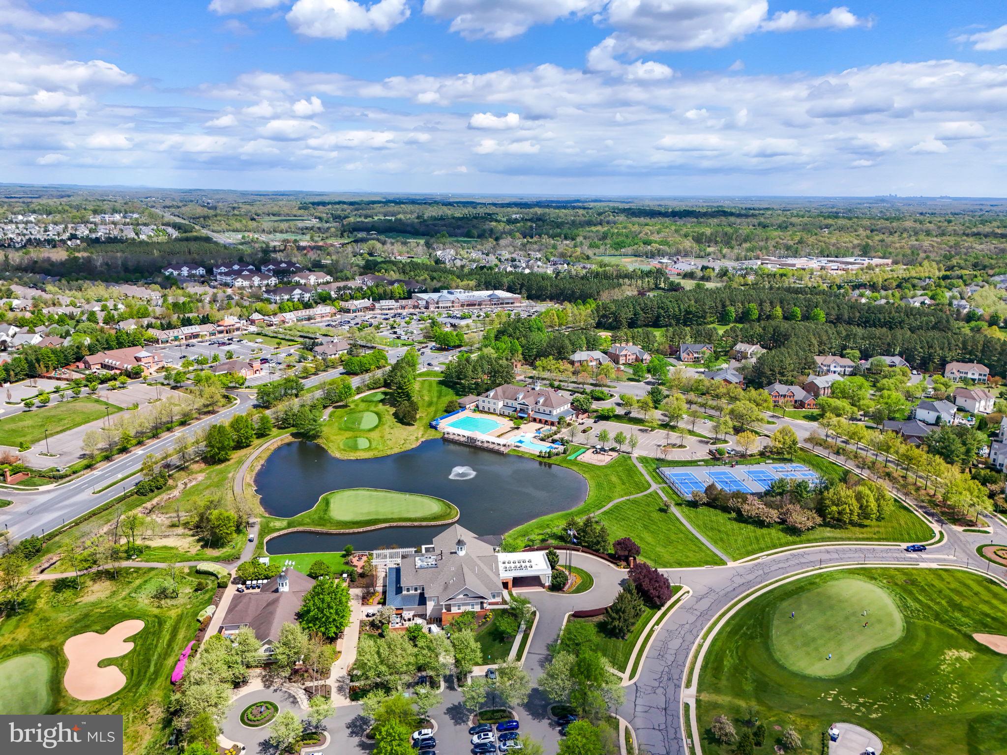 DOMINION VALLEY COUNTRY CLUB - Residential