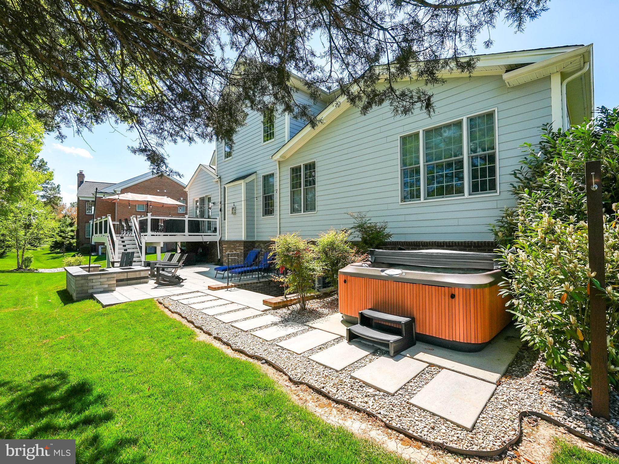 DOMINION VALLEY COUNTRY CLUB - Residential