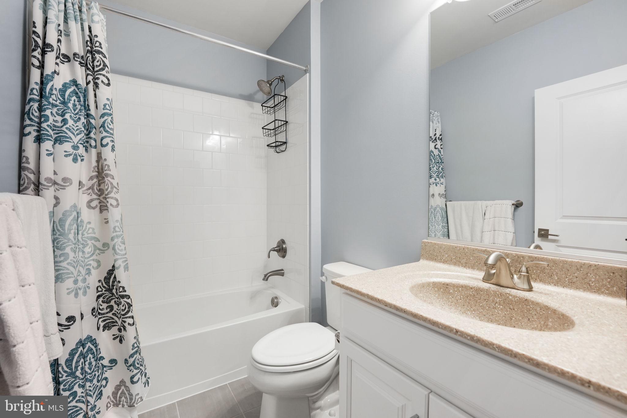 DOMINION VALLEY COUNTRY CLUB - Residential