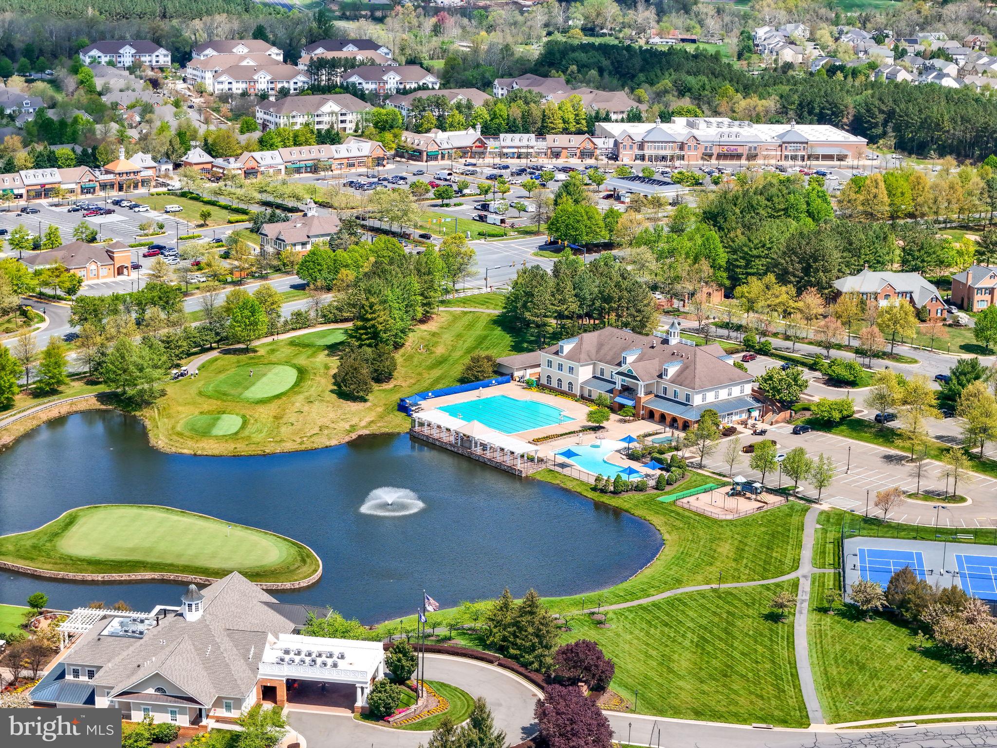 DOMINION VALLEY COUNTRY CLUB - Residential