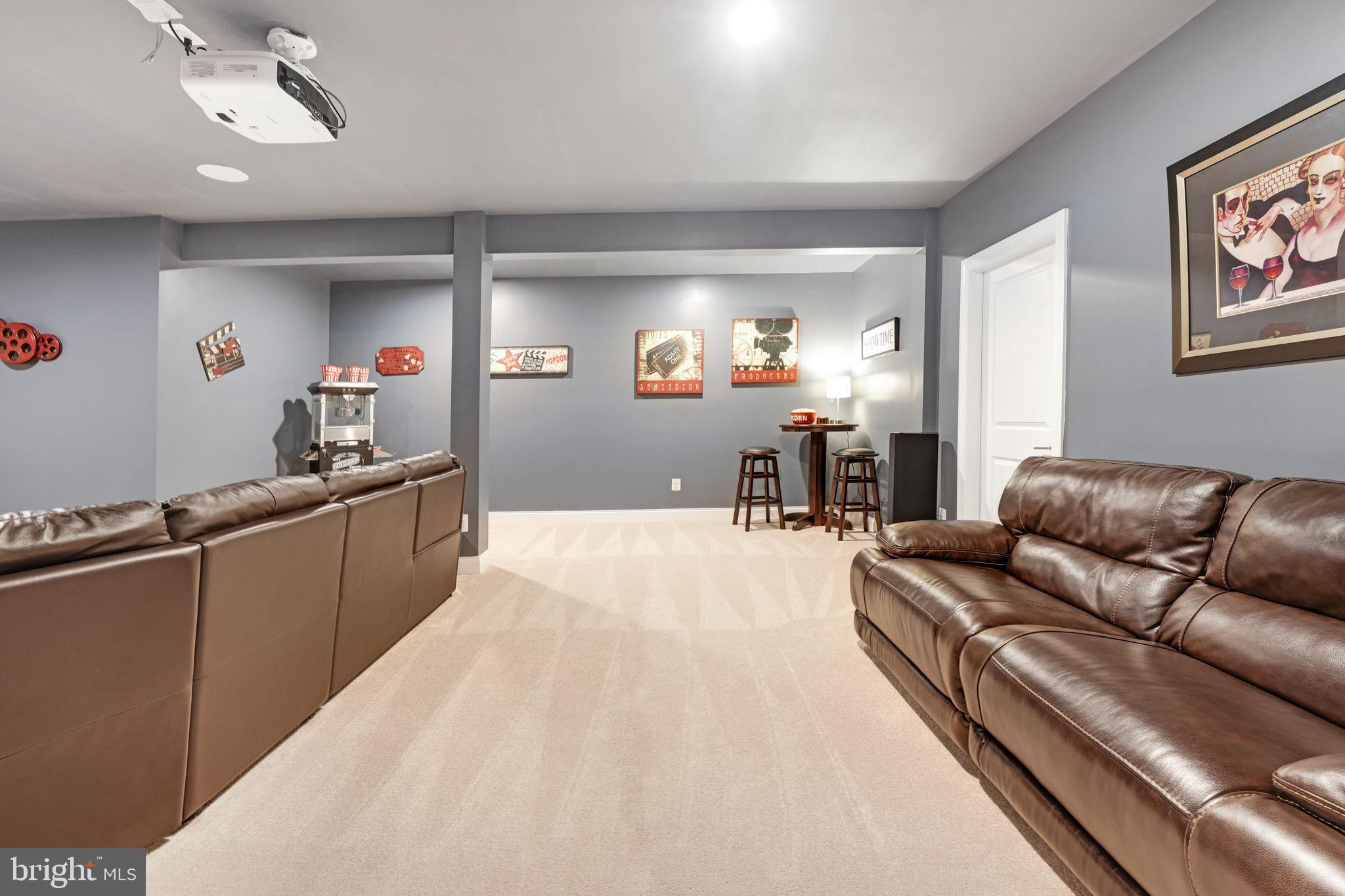 DOMINION VALLEY COUNTRY CLUB - Residential