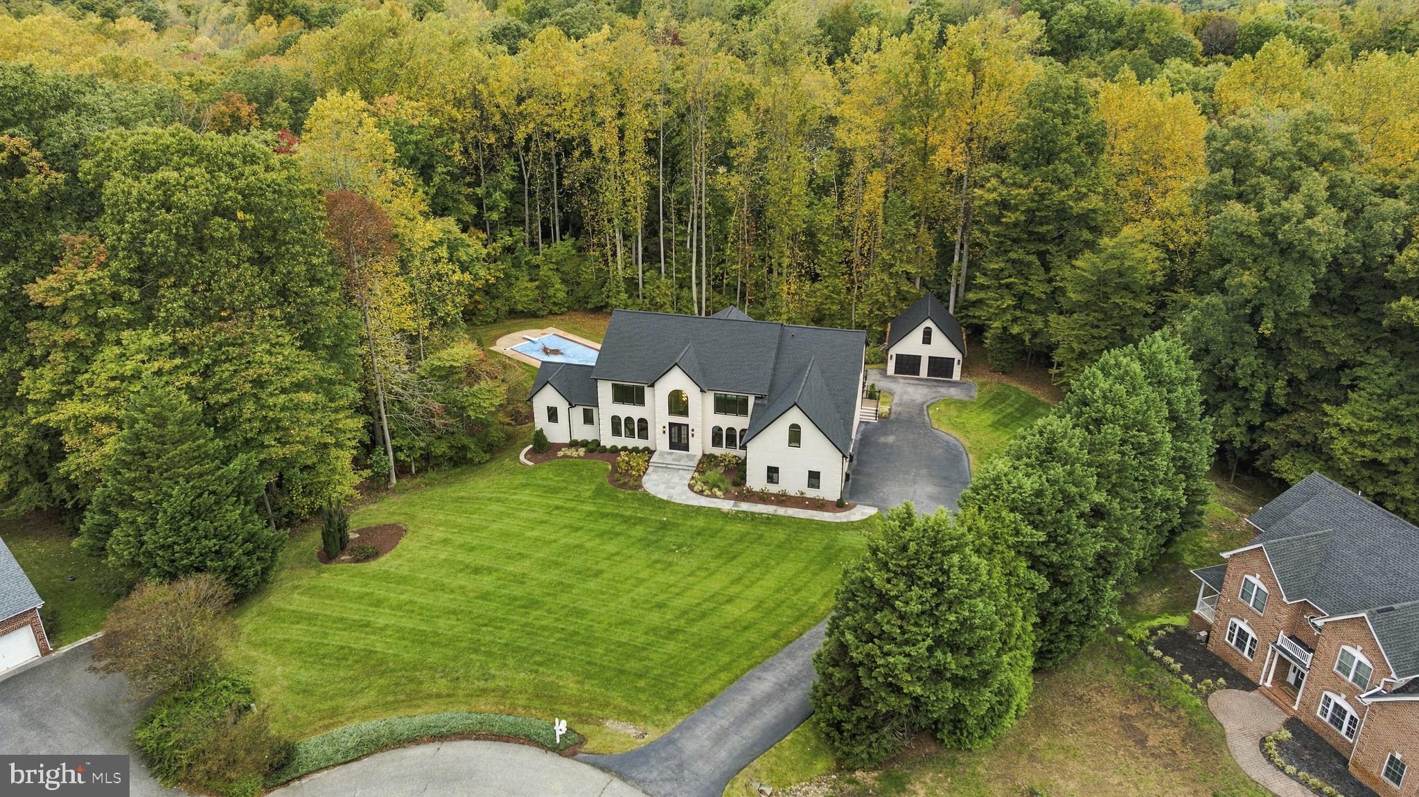 3495 LANCER COURT