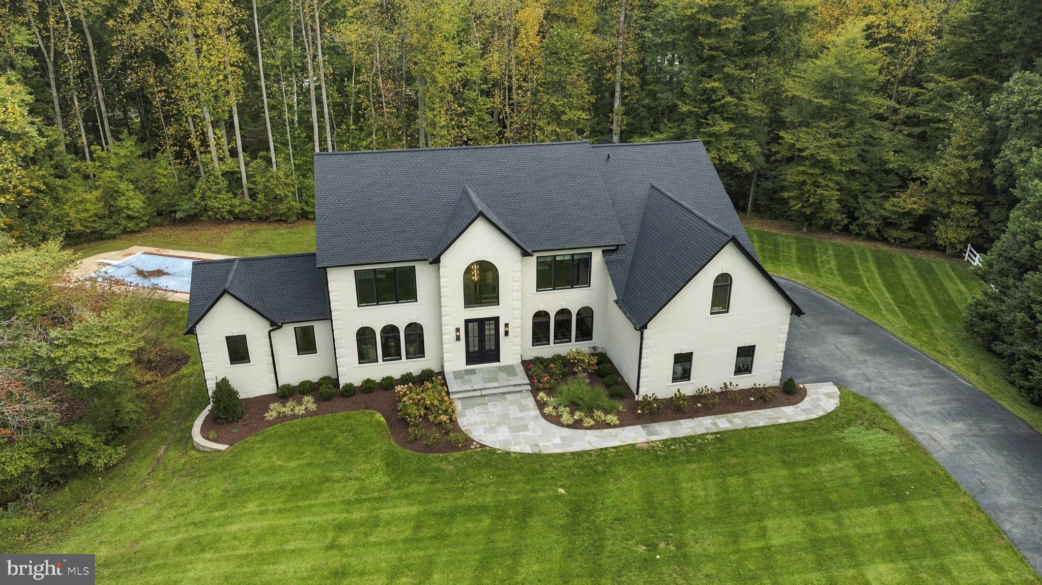 3495 LANCER COURT