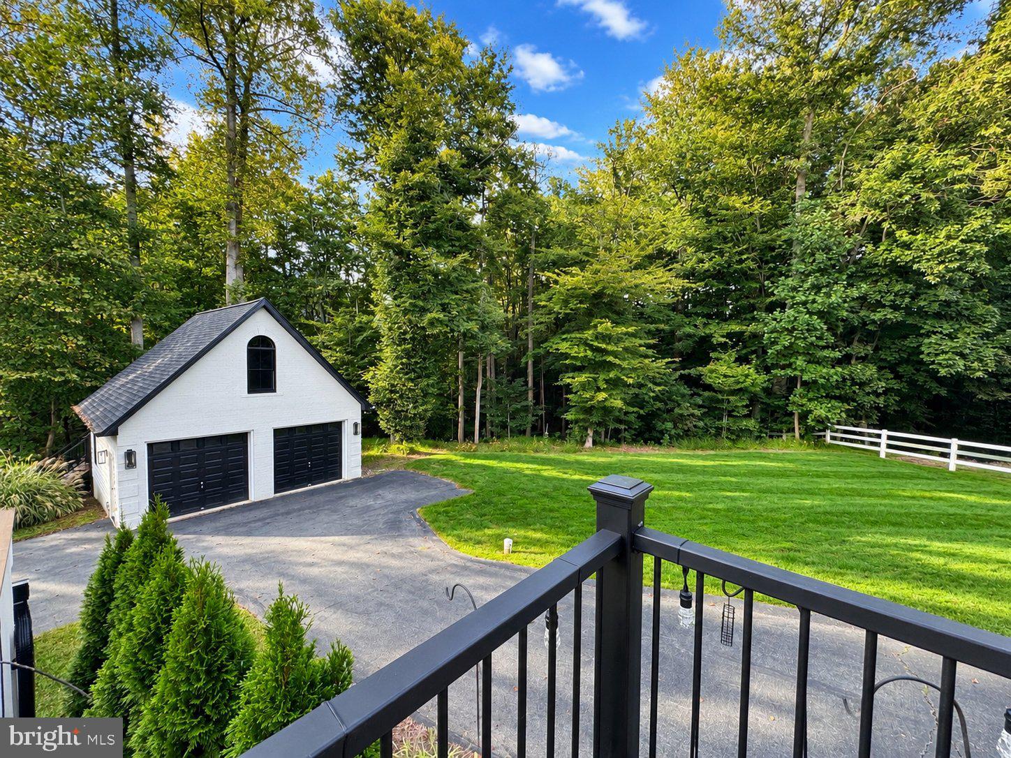 3495 LANCER COURT