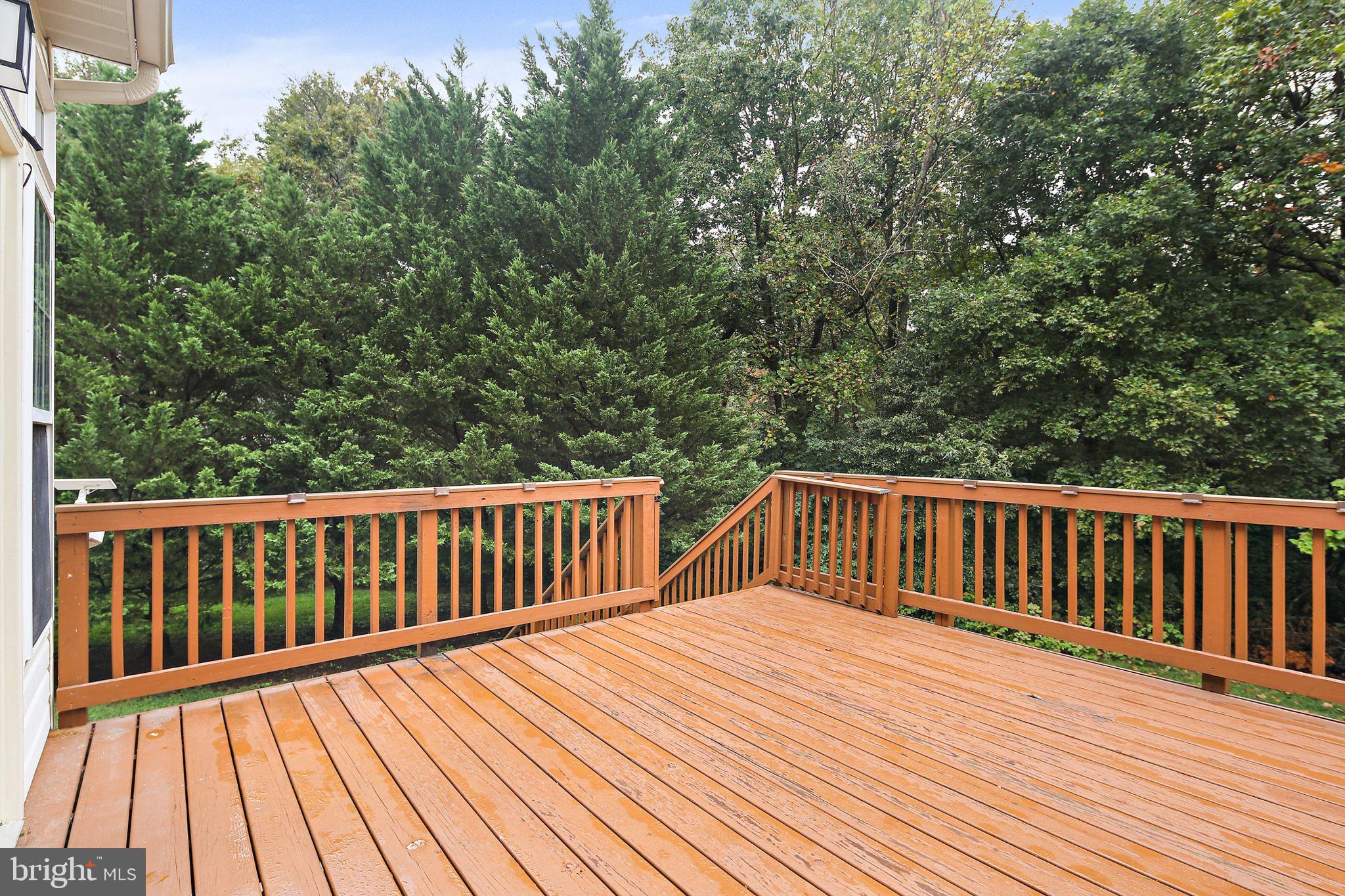 SEVEN OAKS - Residential