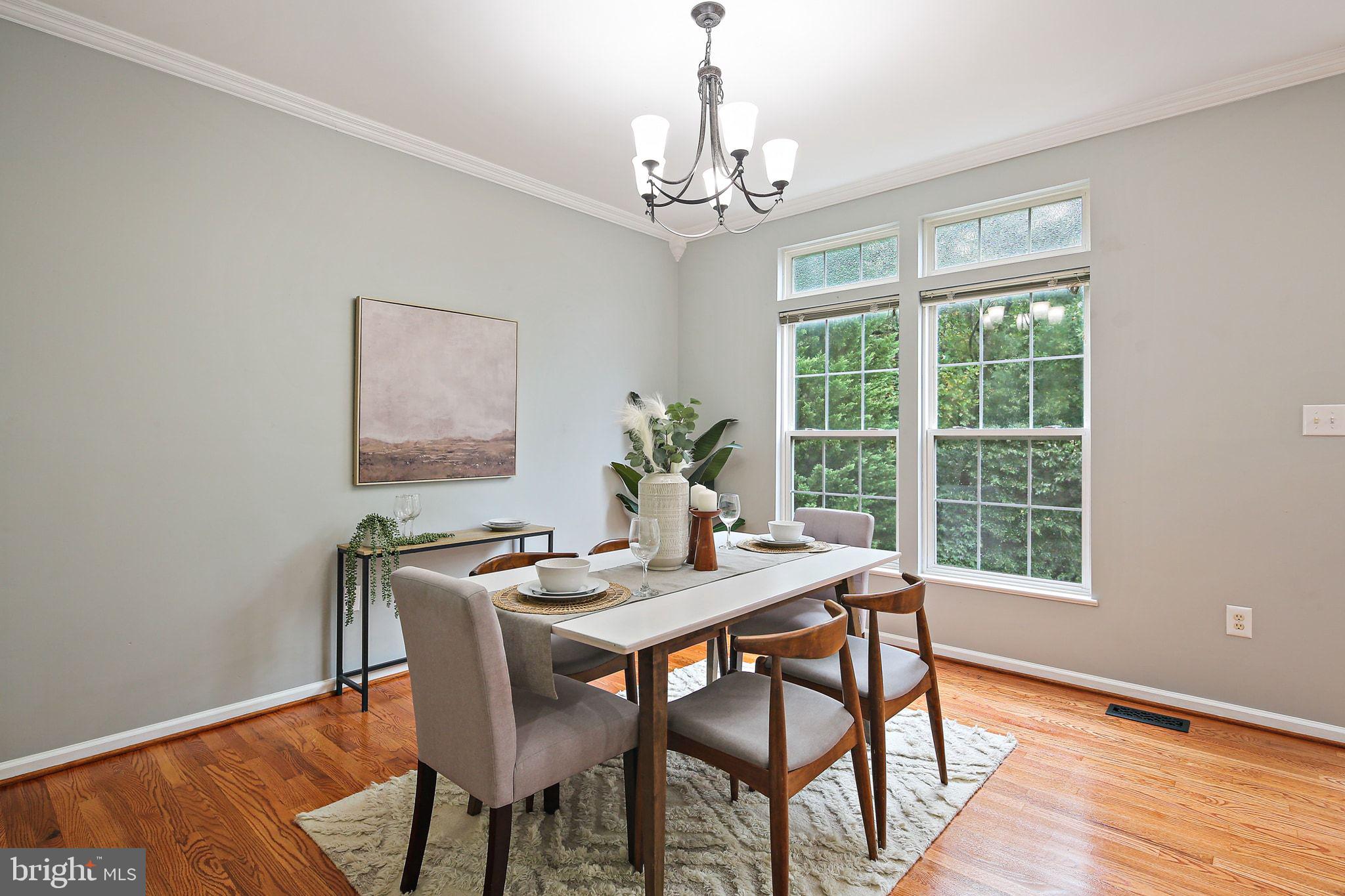 SEVEN OAKS - Residential