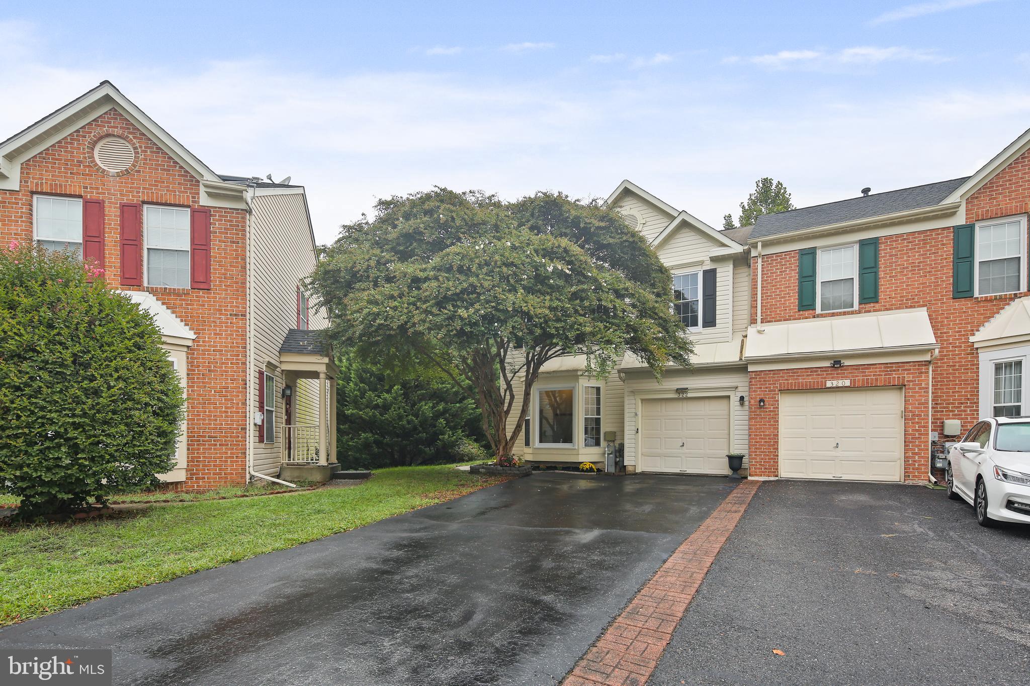 SEVEN OAKS - Residential