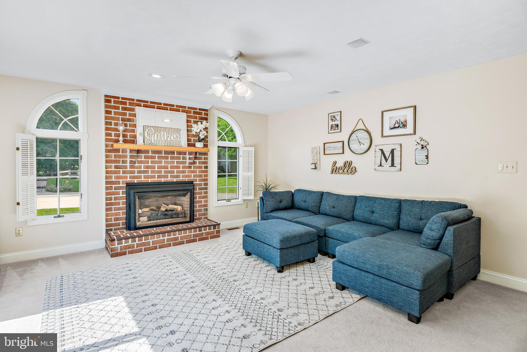 PINEY ORCHARD - Residential