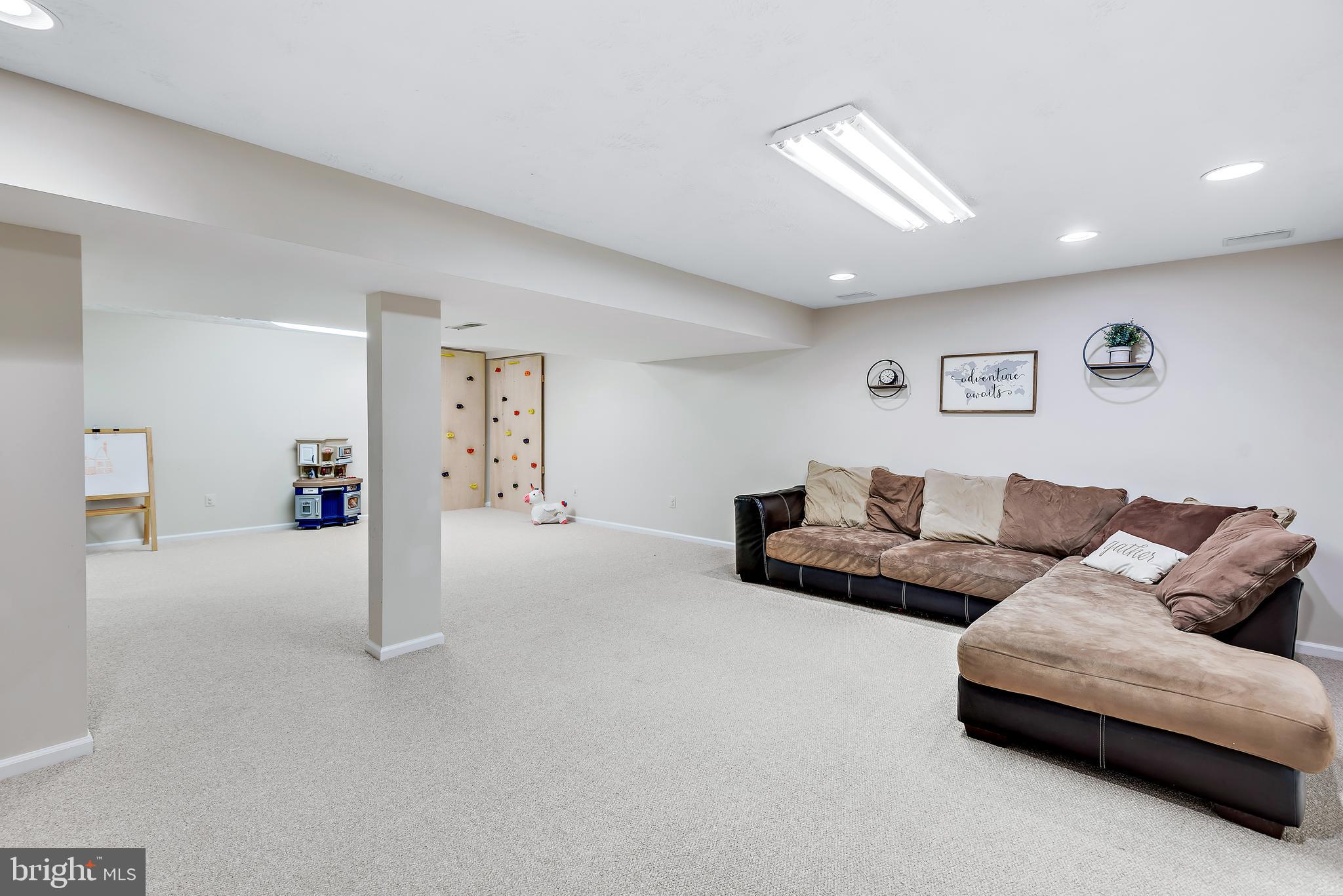 PINEY ORCHARD - Residential