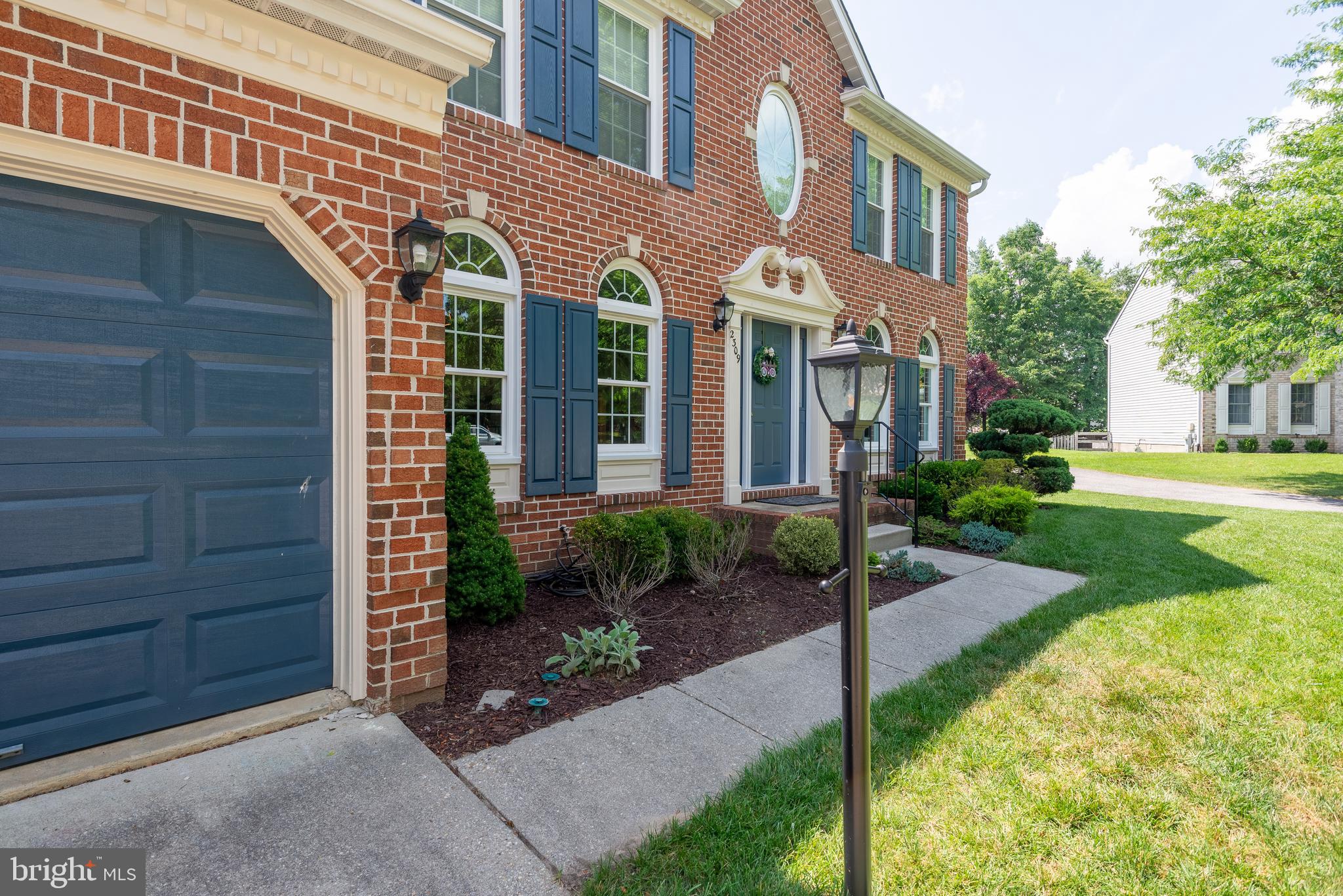 PINEY ORCHARD - Residential