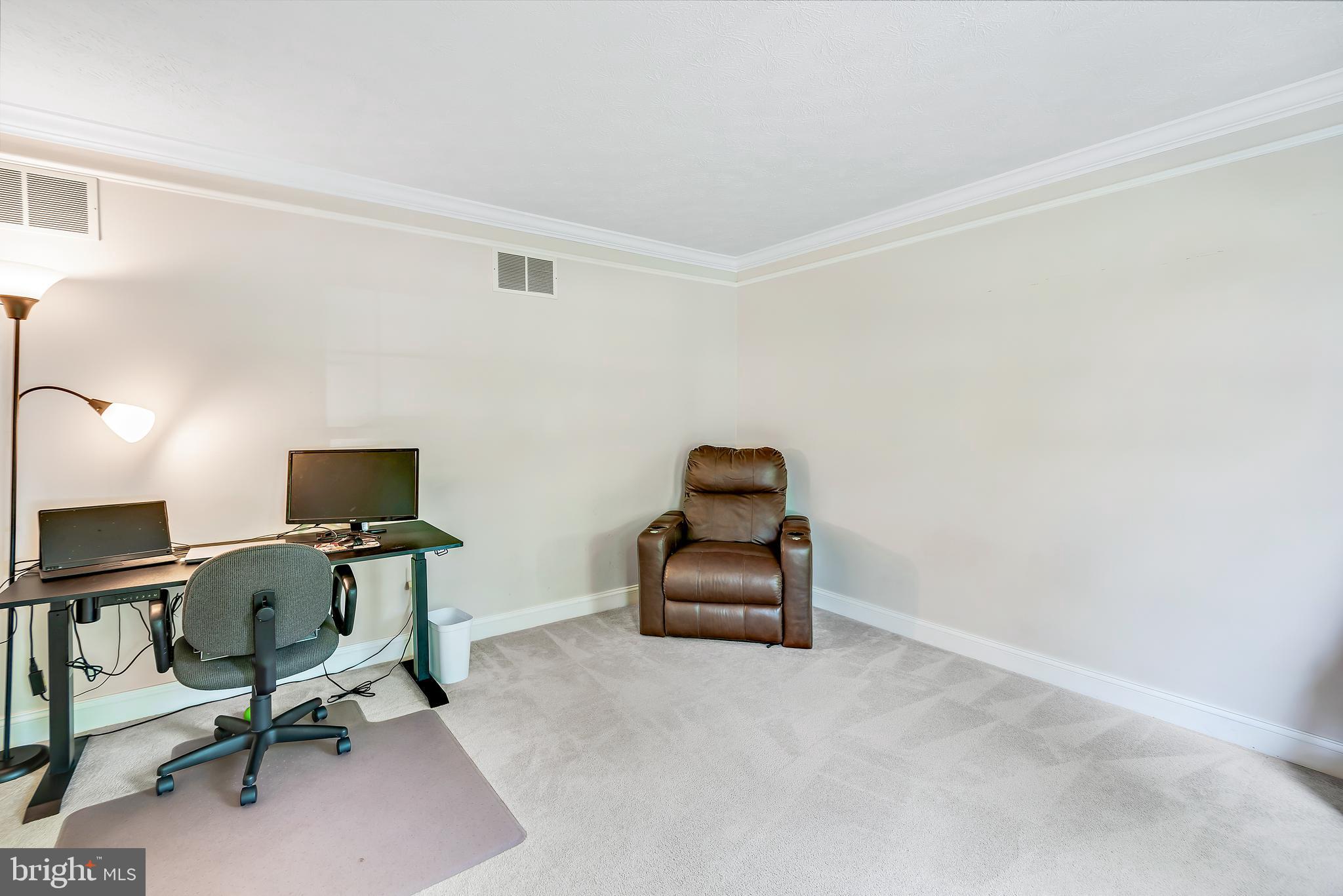 PINEY ORCHARD - Residential