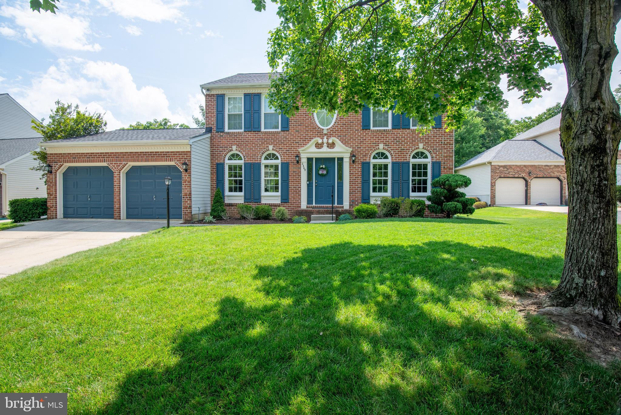 PINEY ORCHARD - Residential