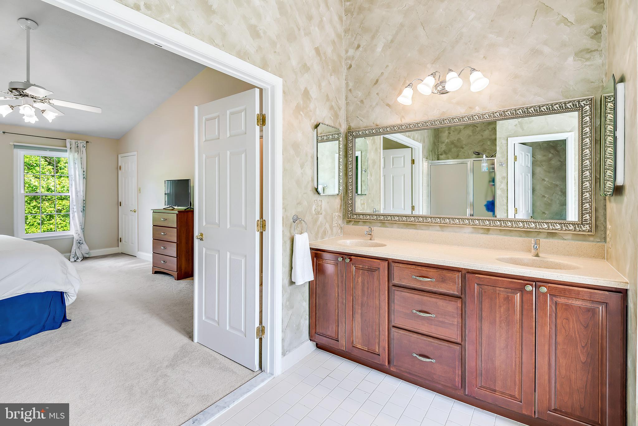 PINEY ORCHARD - Residential