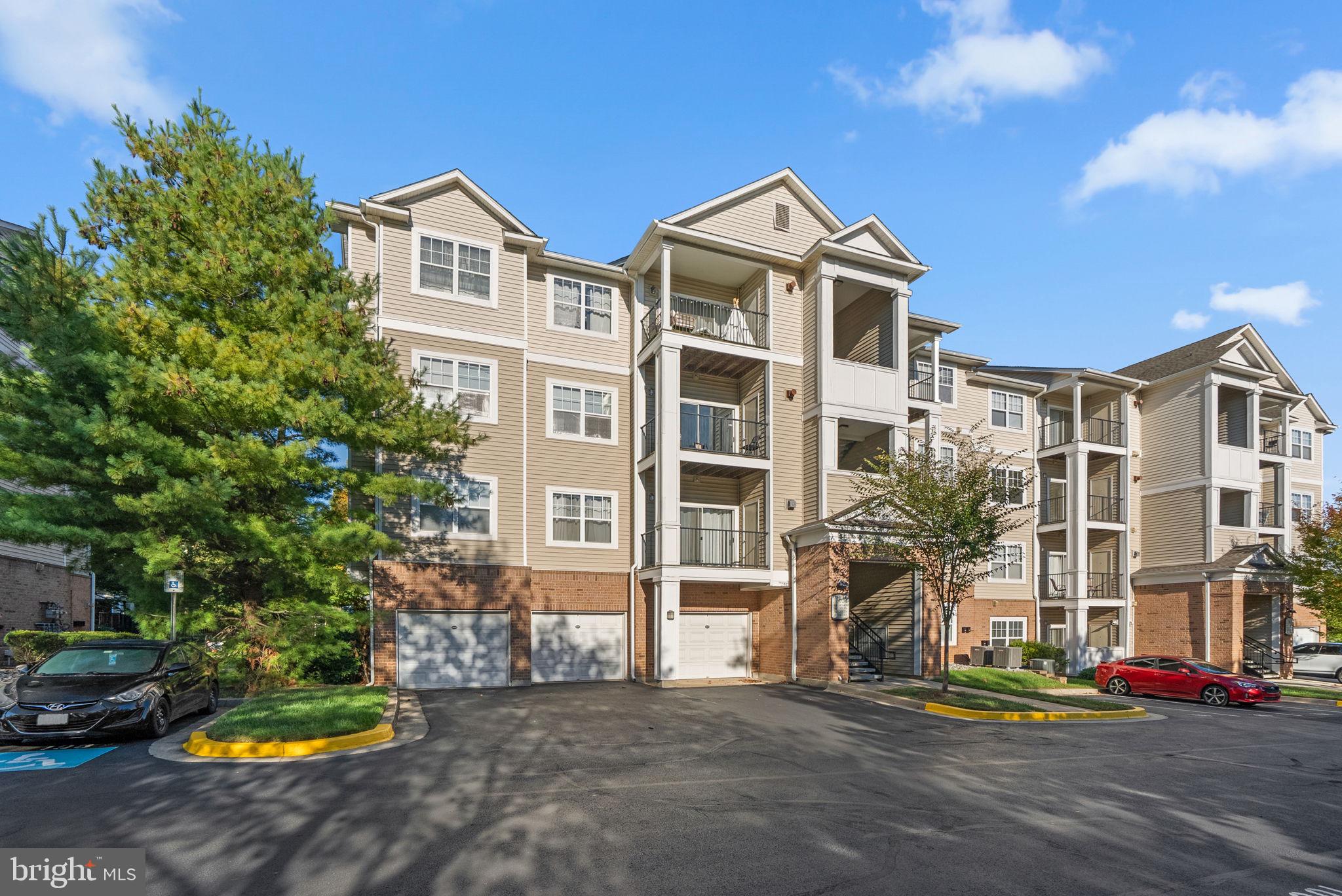 19621 GALWAY BAY CIRCLE 302