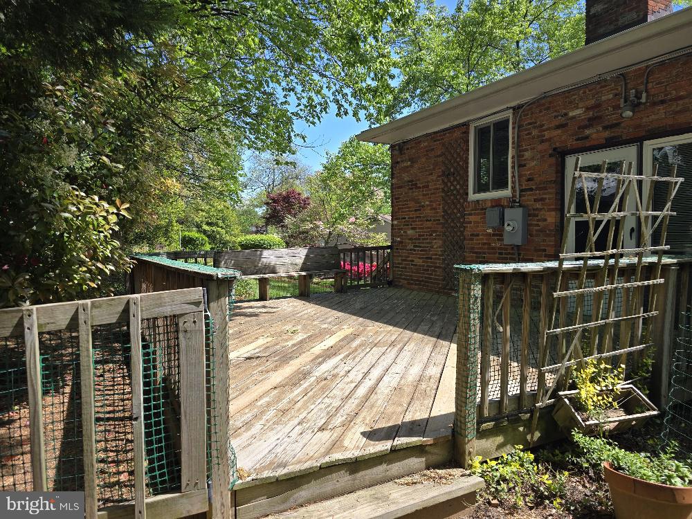 NORTH SPRINGFIELD - Residential Lease