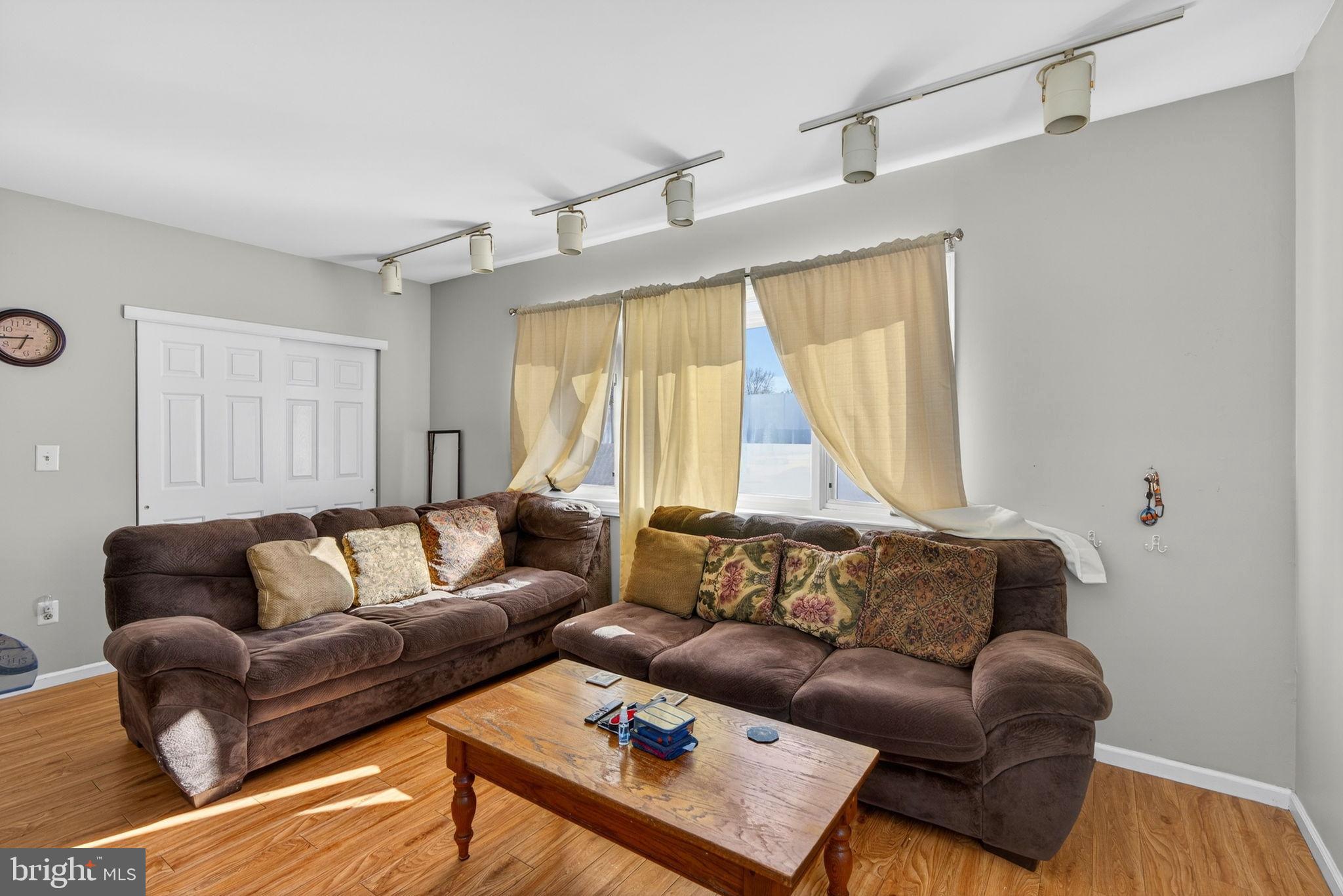 WOODVIEW - Residential