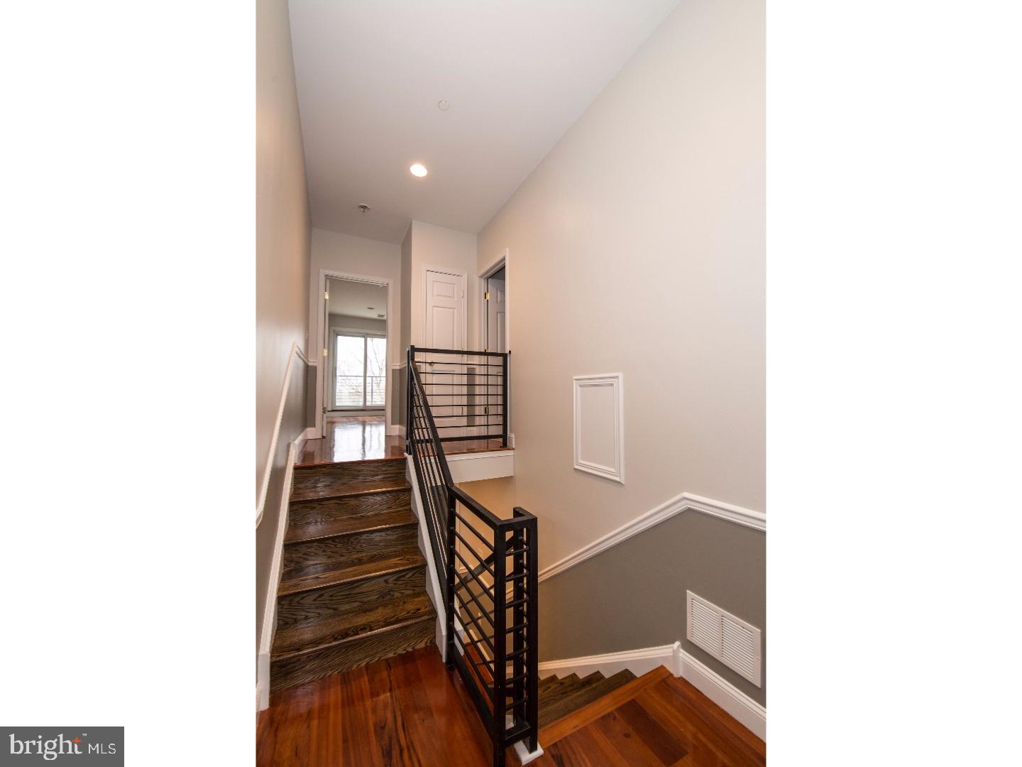 ART MUSEUM AREA - Residential