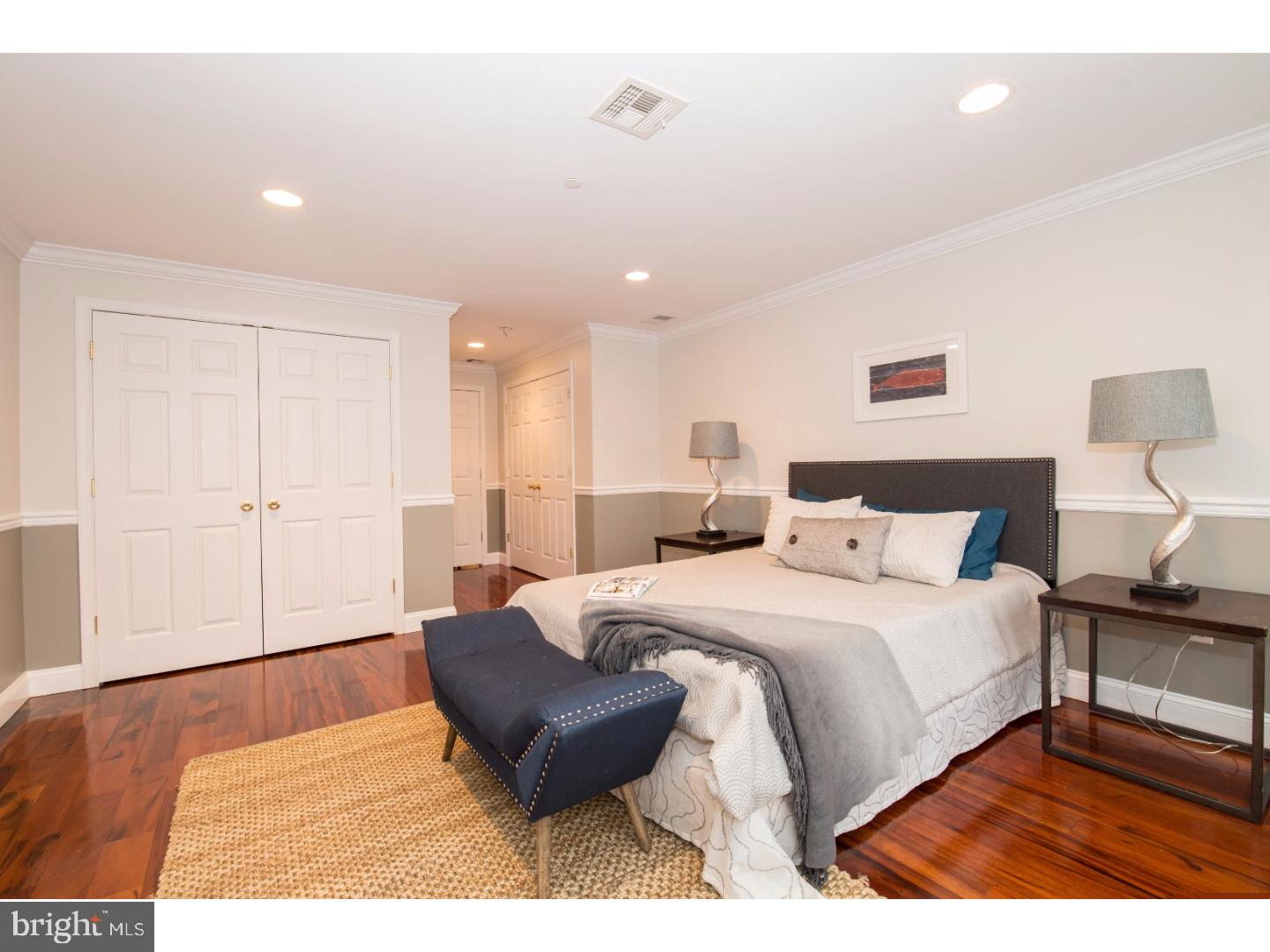 ART MUSEUM AREA - Residential