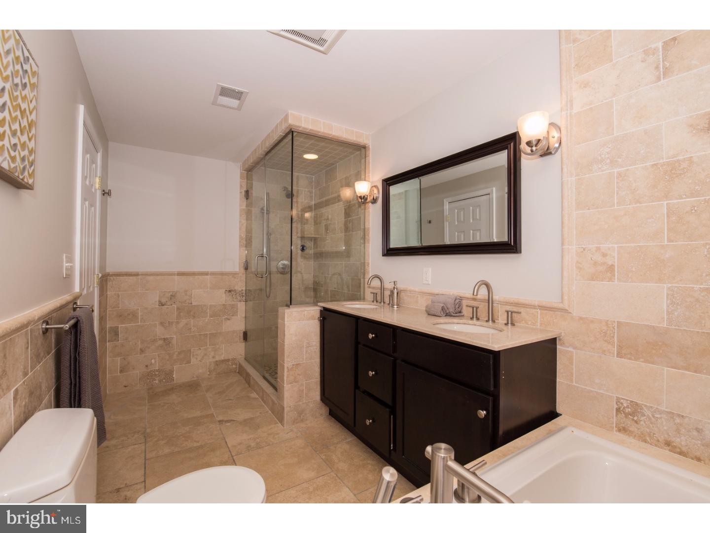 ART MUSEUM AREA - Residential