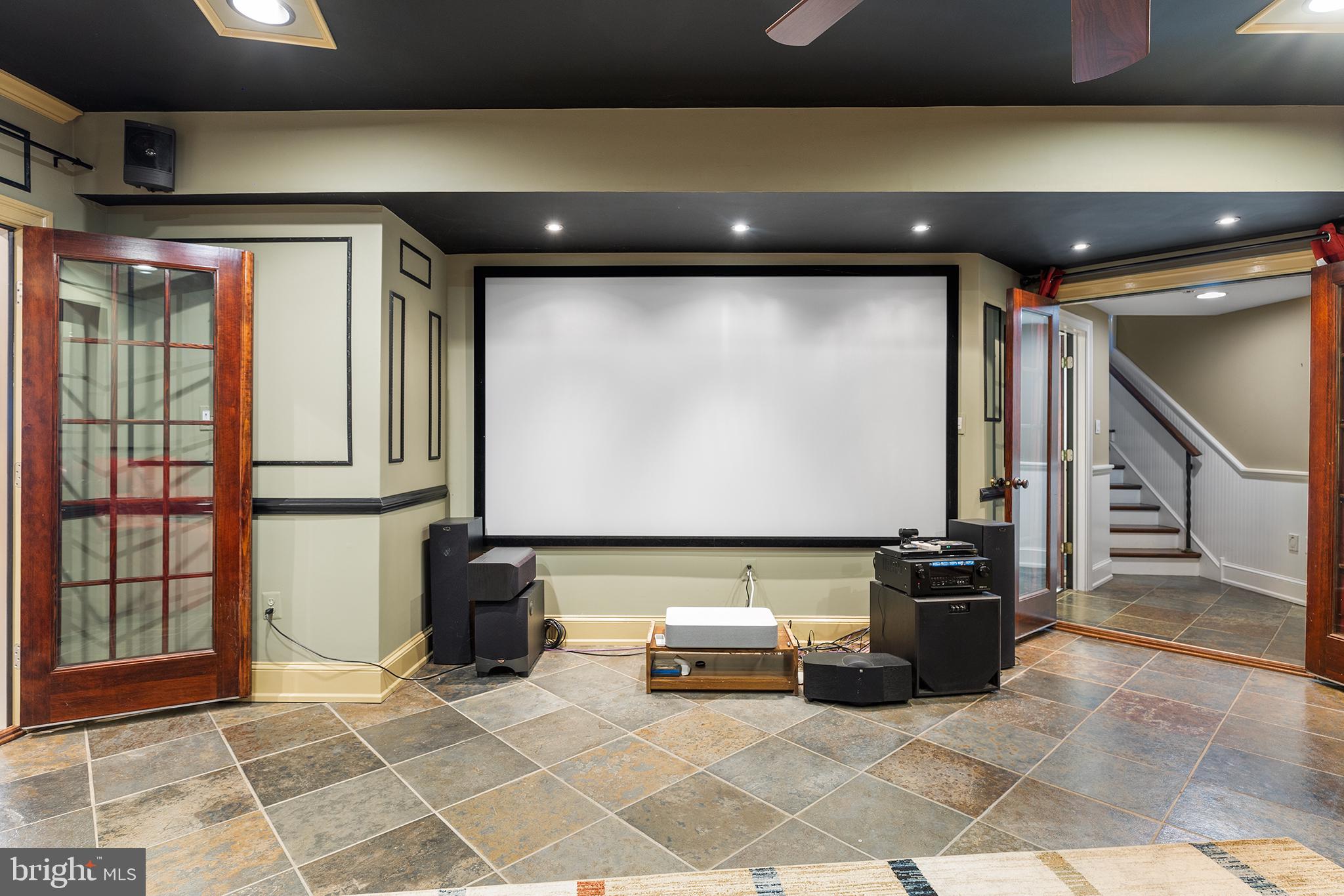 CHAUTAUQUA - Residential