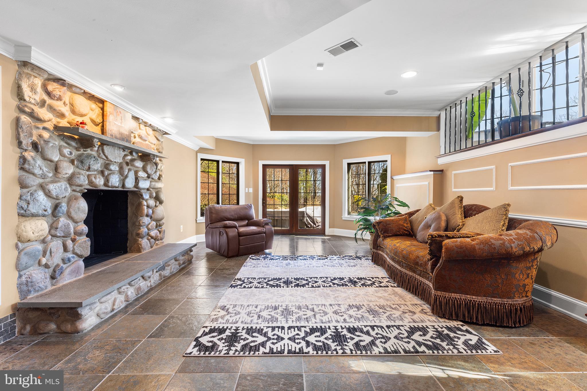 CHAUTAUQUA - Residential