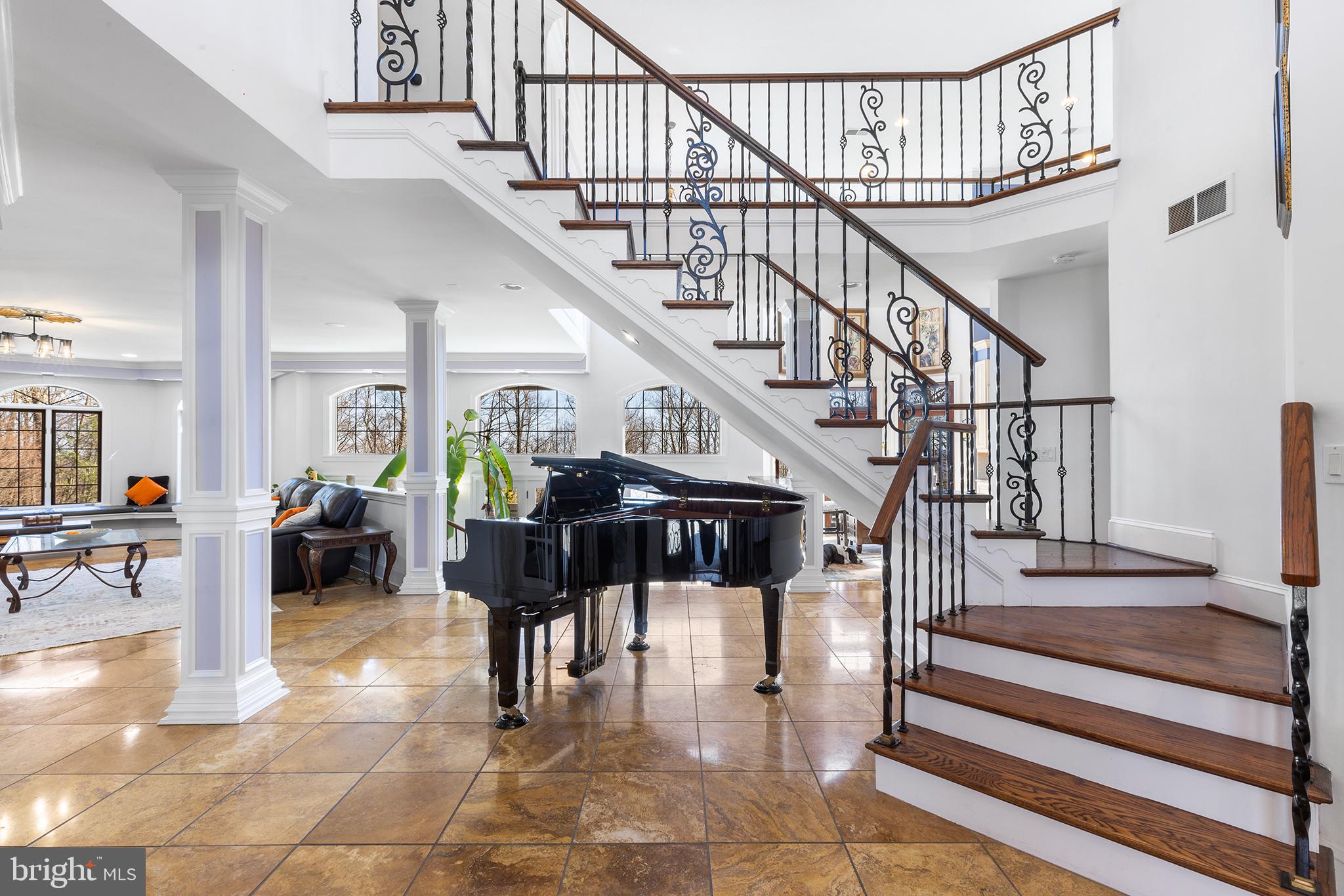 CHAUTAUQUA - Residential