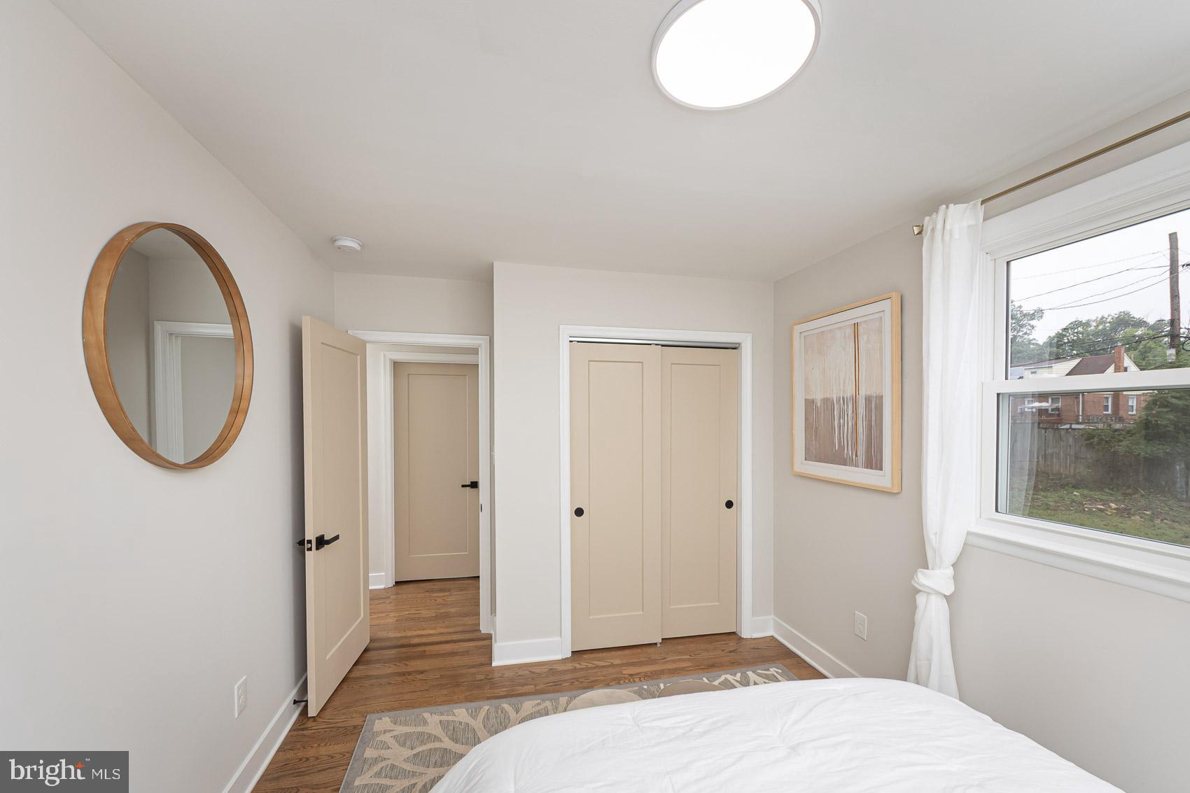 HAYWOOD HEIGHTS - Residential