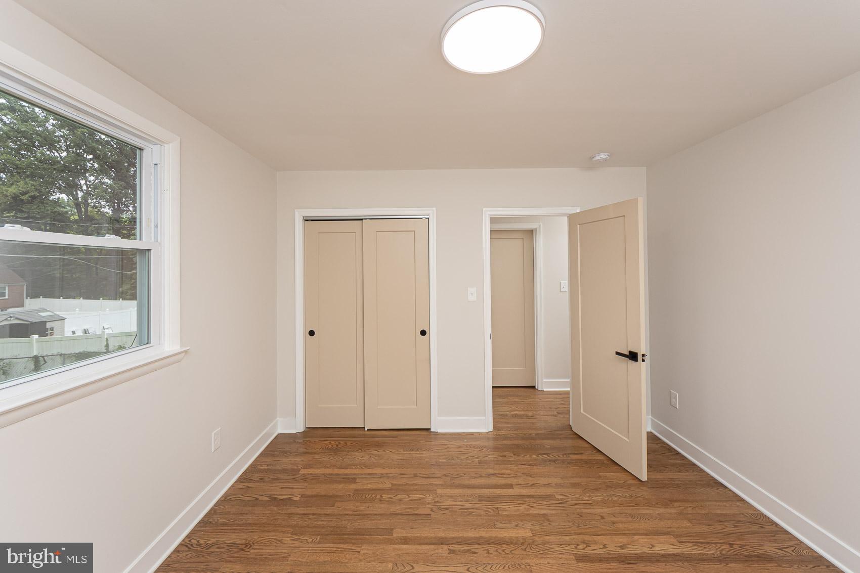 HAYWOOD HEIGHTS - Residential