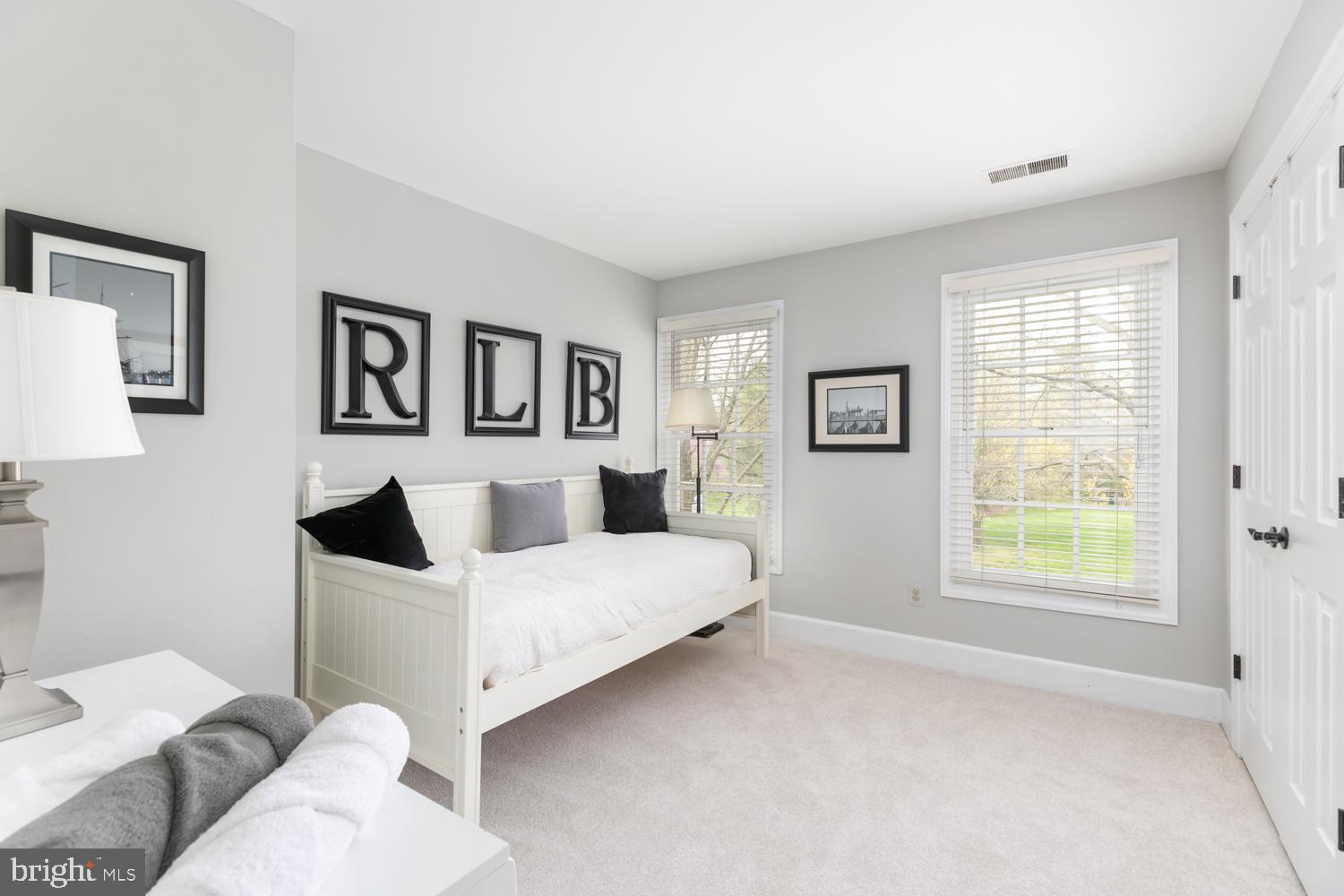 FORESTVILLE MEADOWS - Residential