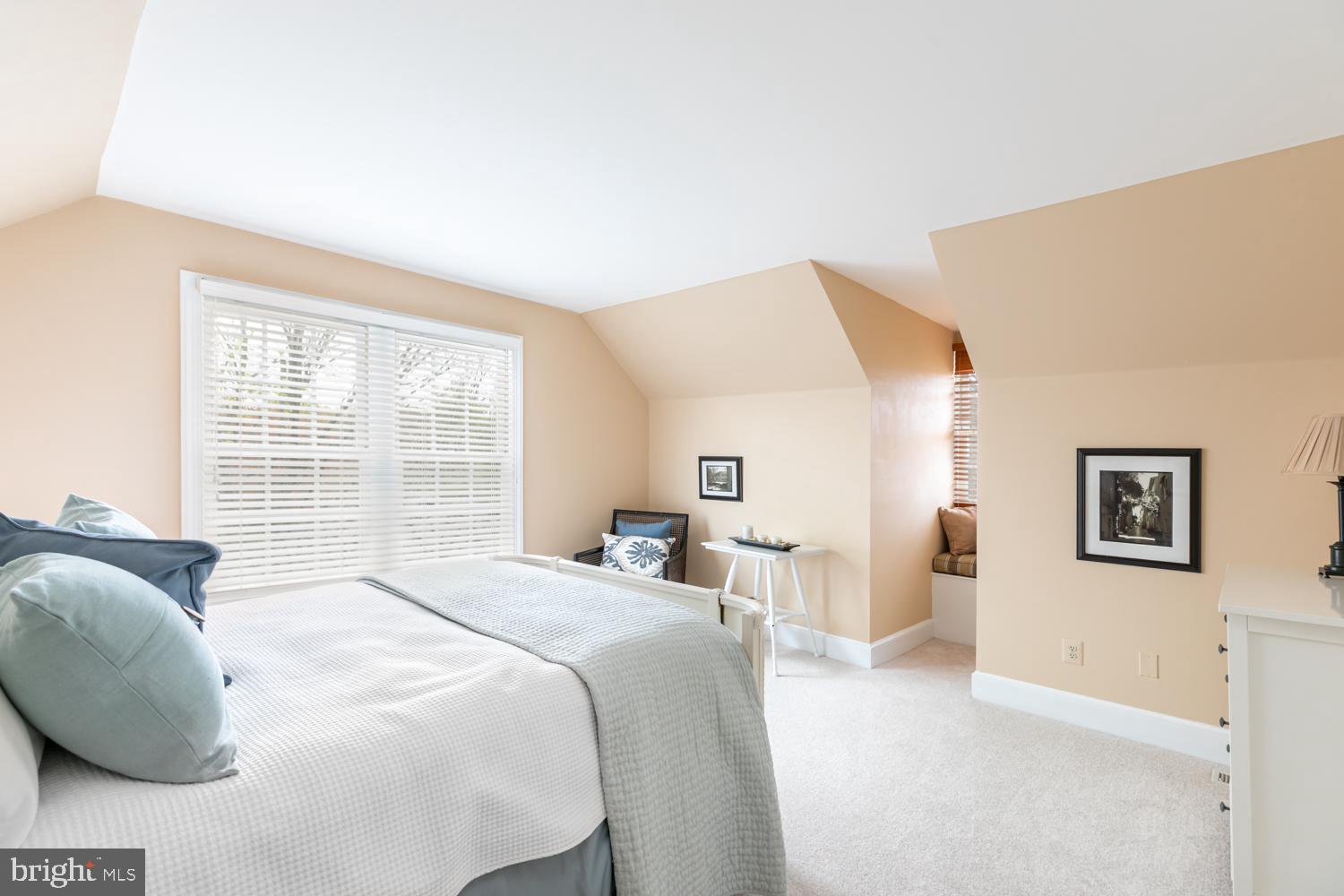 FORESTVILLE MEADOWS - Residential