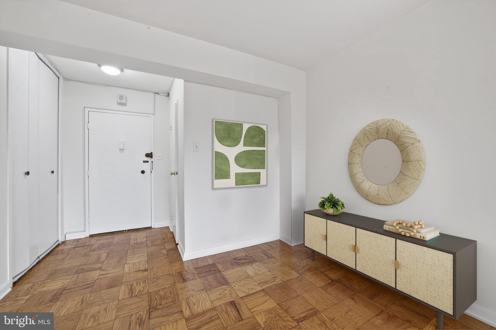 4201 CATHEDRAL AVENUE NW 1121E