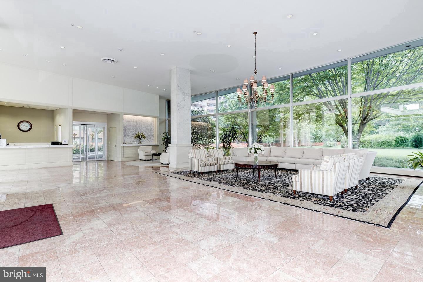 4201 CATHEDRAL AVENUE NW 1121E