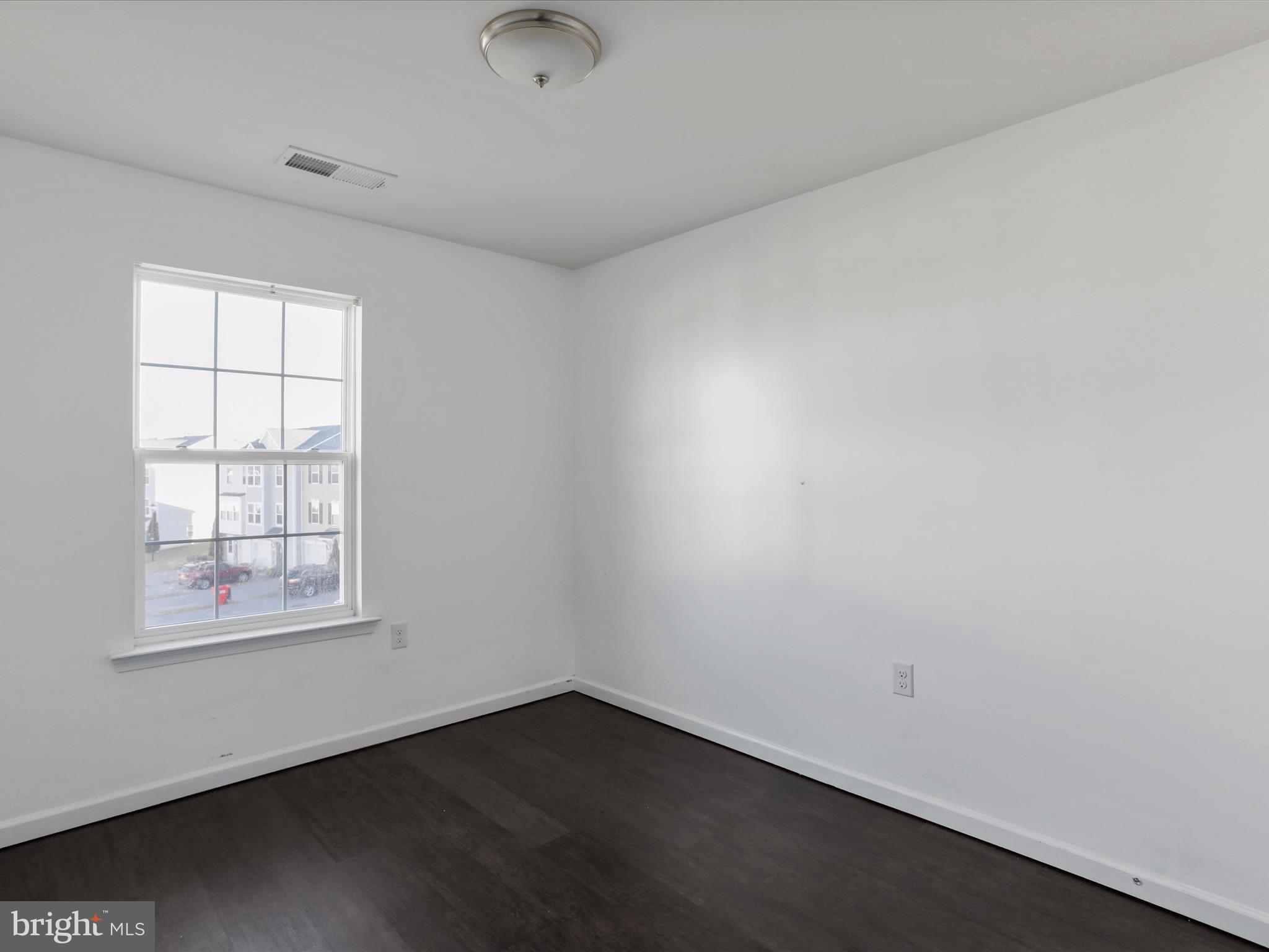 MANOR PARK - Residential