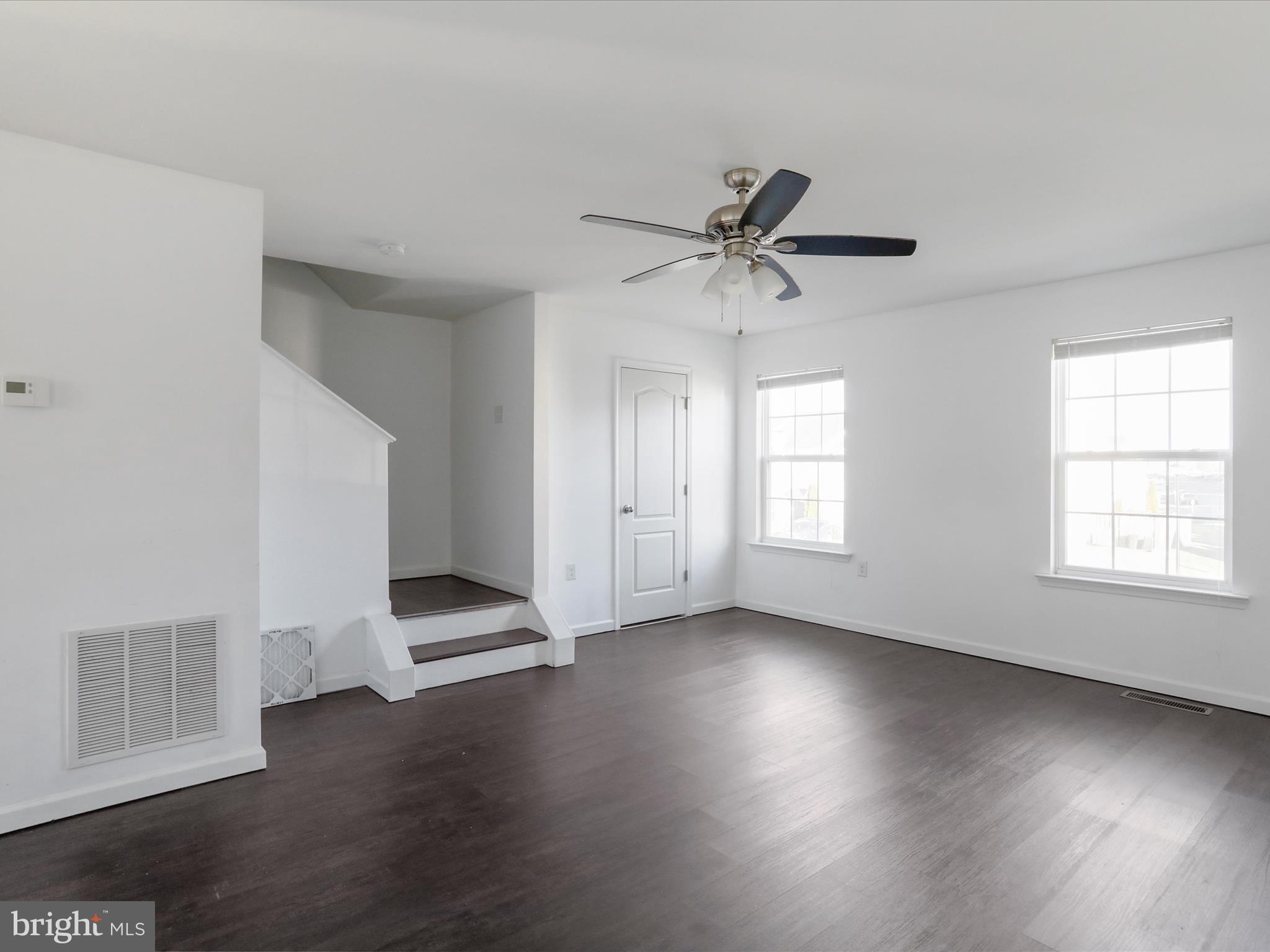 MANOR PARK - Residential