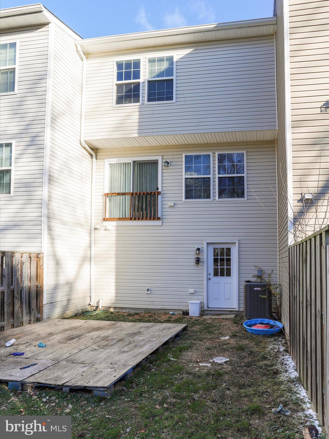 MANOR PARK - Residential