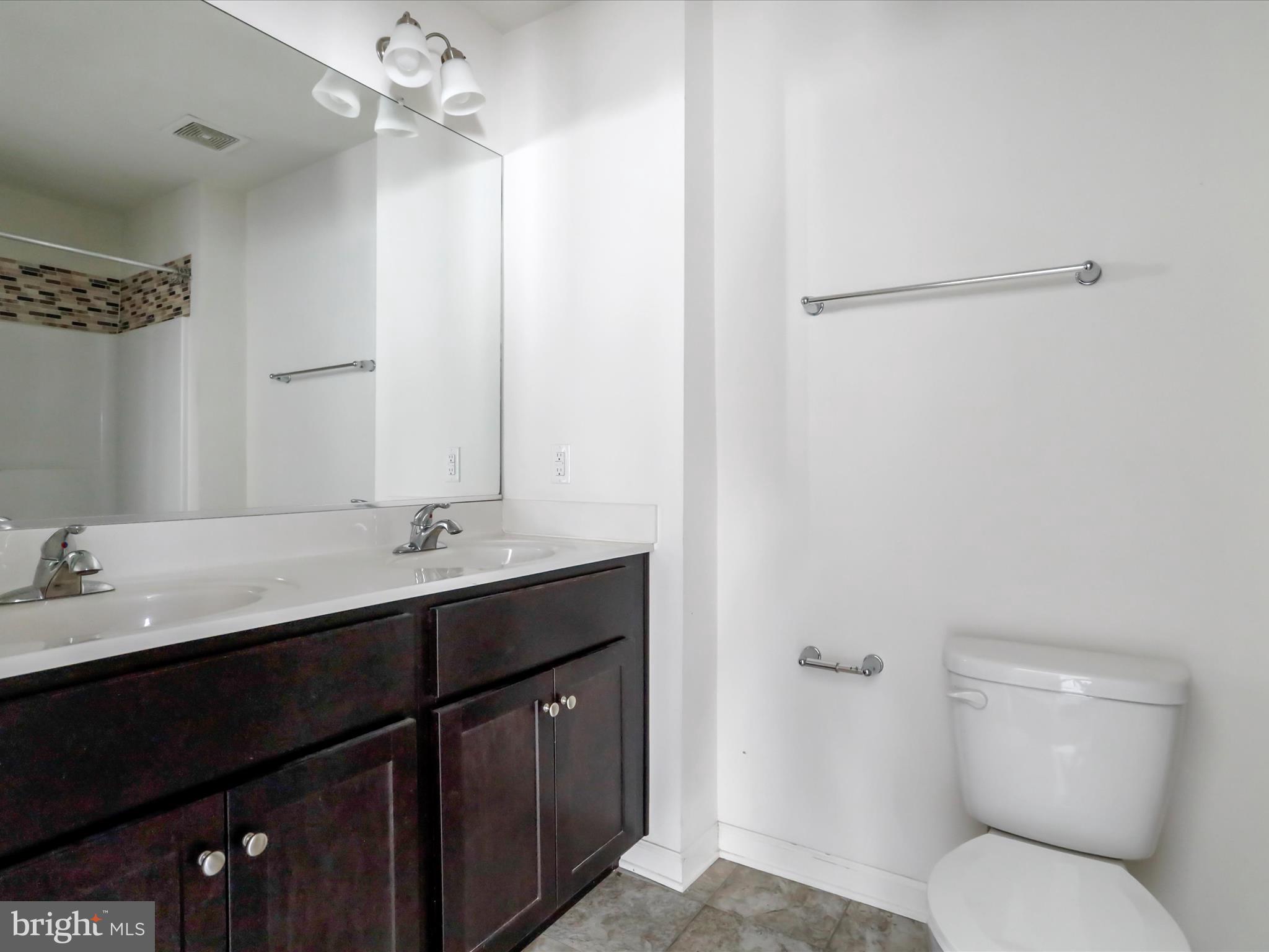 MANOR PARK - Residential