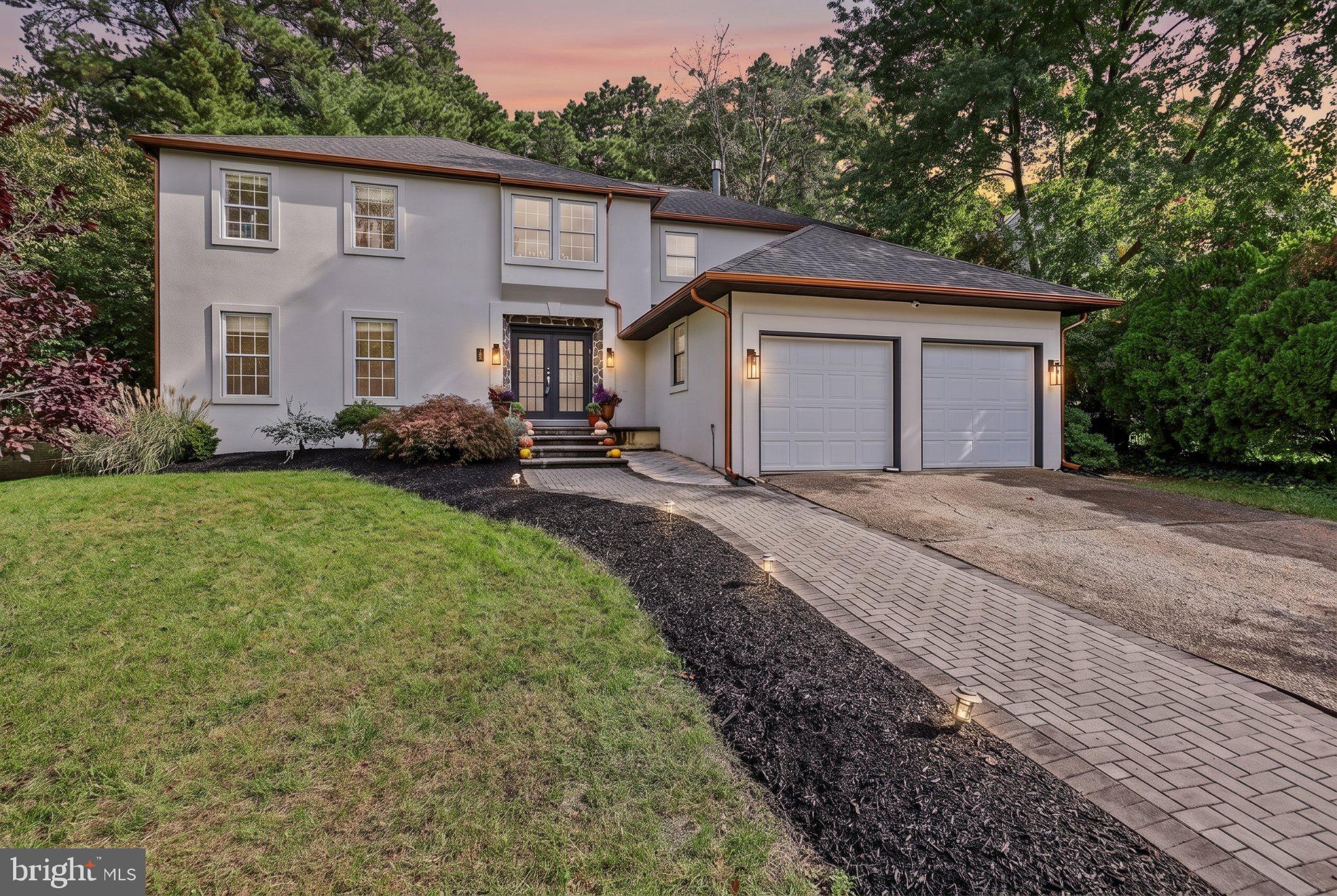 8 ASHTON DRIVE