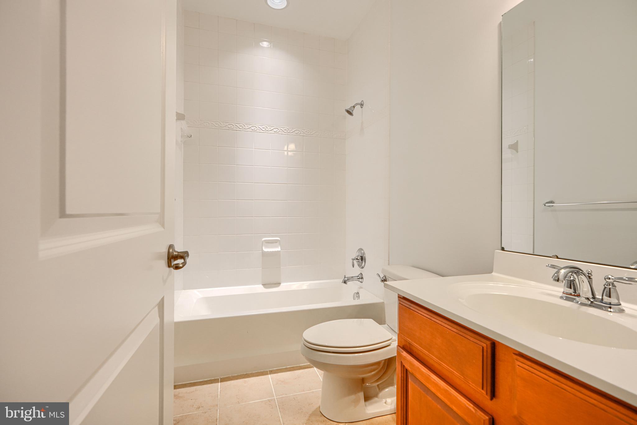 ESPLANADE AT RED RUN - Residential