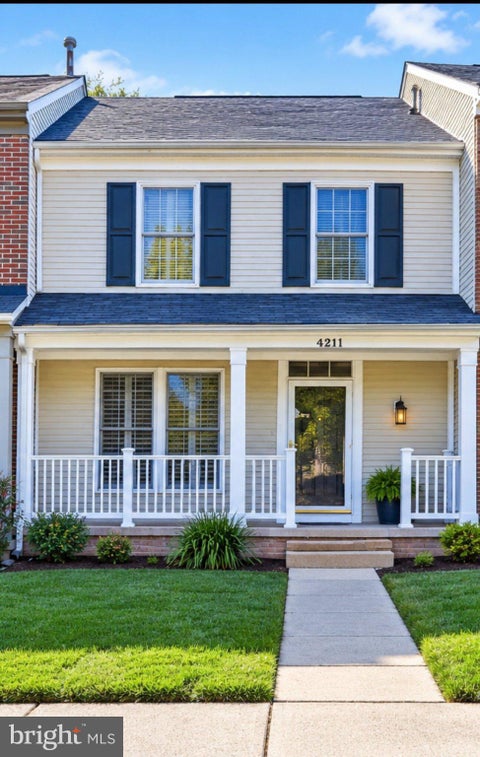 Photo of 4211 Devonwood Way, WOODBRIDGE, VA 22192 (MLS # VAPW2131518)