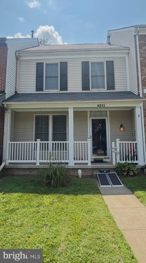 Photo of 4211 Devonwood Way, WOODBRIDGE, VA 22192 (MLS # VAPW2131518)