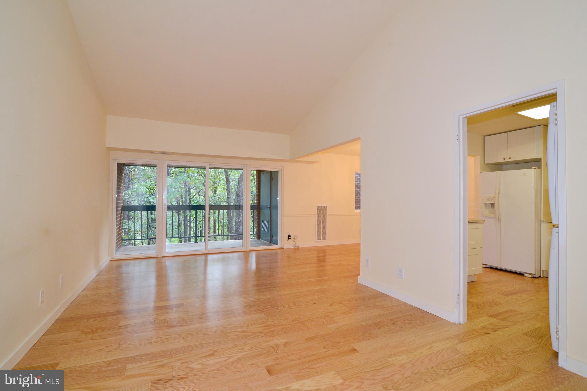 HUNTERS WOODS VILLAGE - Residential