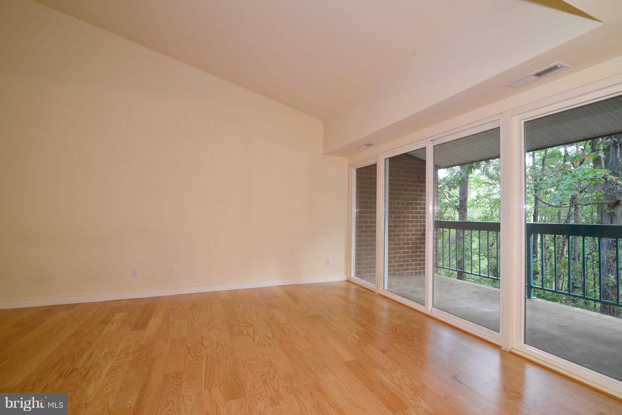 HUNTERS WOODS VILLAGE - Residential